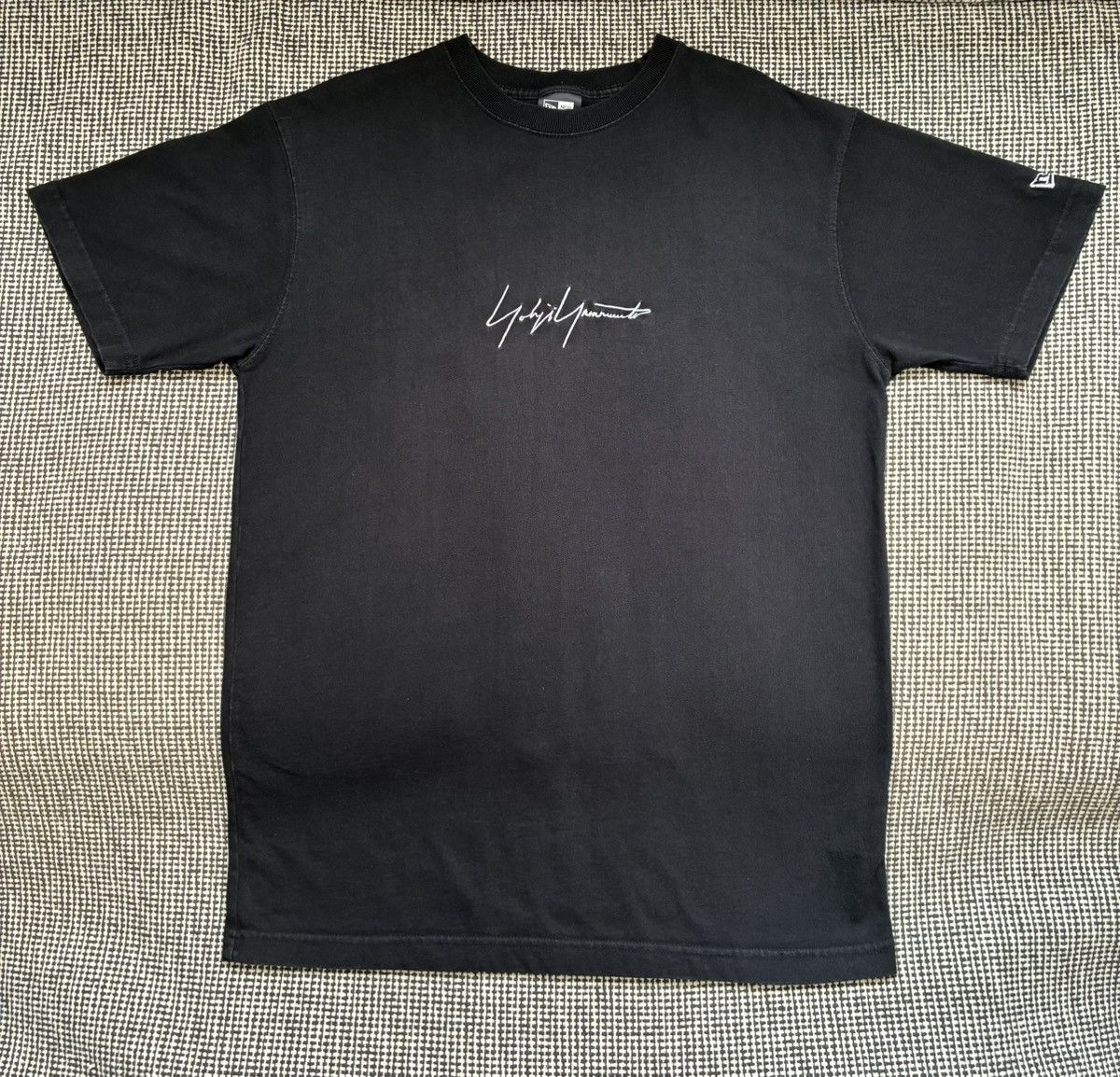 New Era × Yohji Yamamoto Yohji Yamamoto x New Era Tee Size US L / EU 52-54 / 3 - 2 Thumbnail