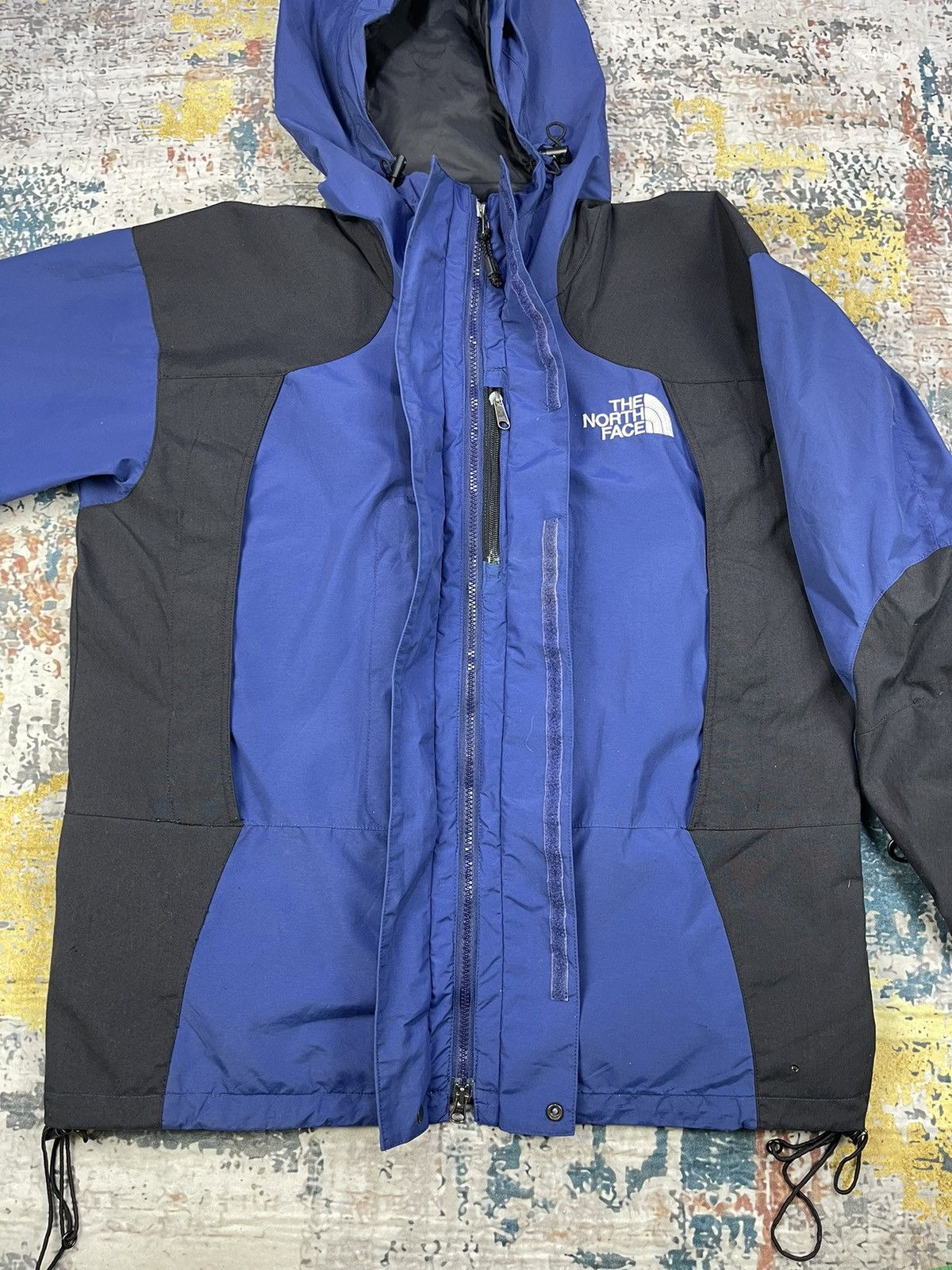 The North Face Vtg 90s The North Face Gore-Tex Mountain Light Jacket Size US L / EU 52-54 / 3 - 7 Thumbnail
