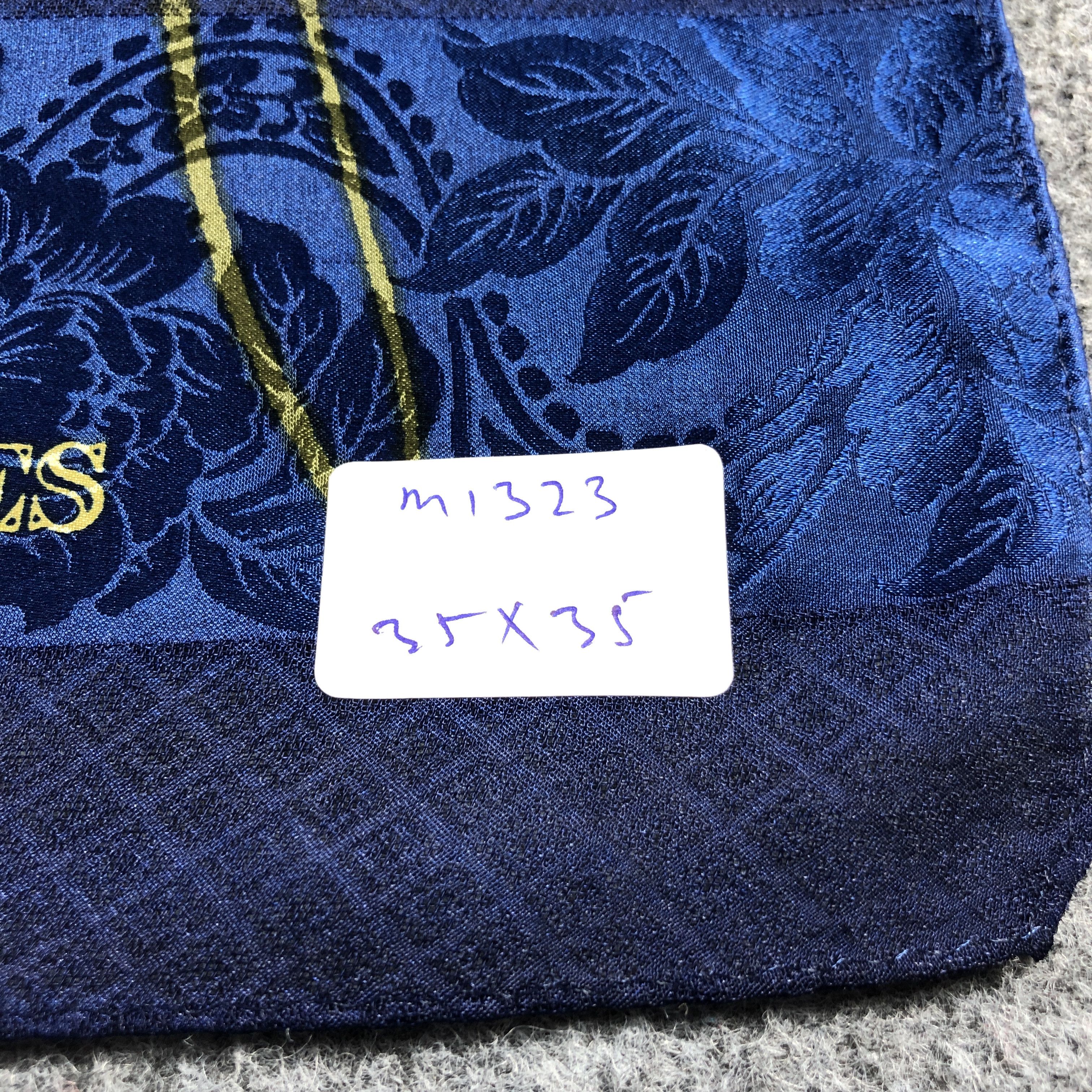 Hardy Amies Hardy Amies Floral Silk Scarf M1323 Size ONE SIZE - 5 Thumbnail