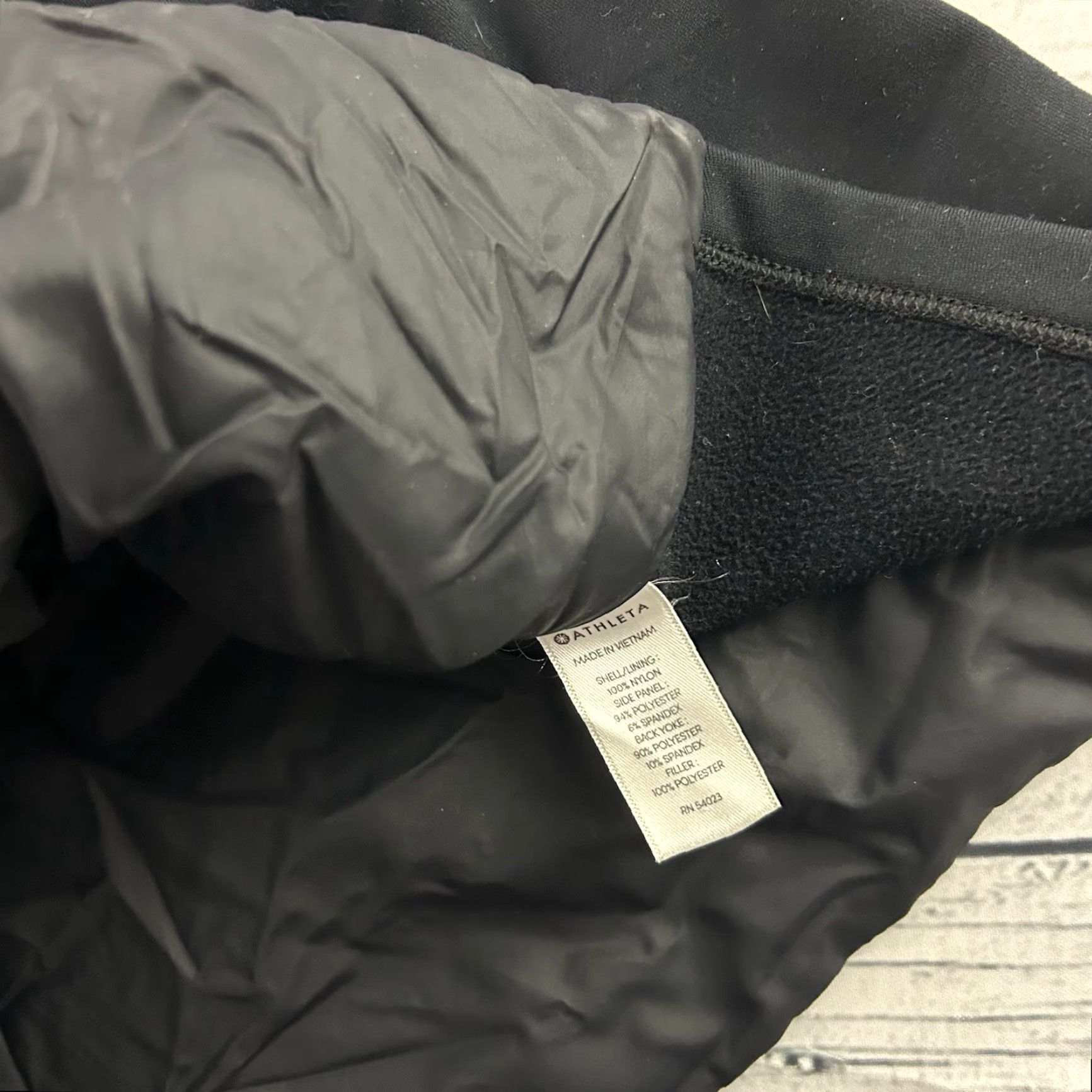 Athleta Athleta Jacket Women S Black Down Puffer Full Zip Athleisure Style Size S / US 4 / IT 40 - 6 Thumbnail