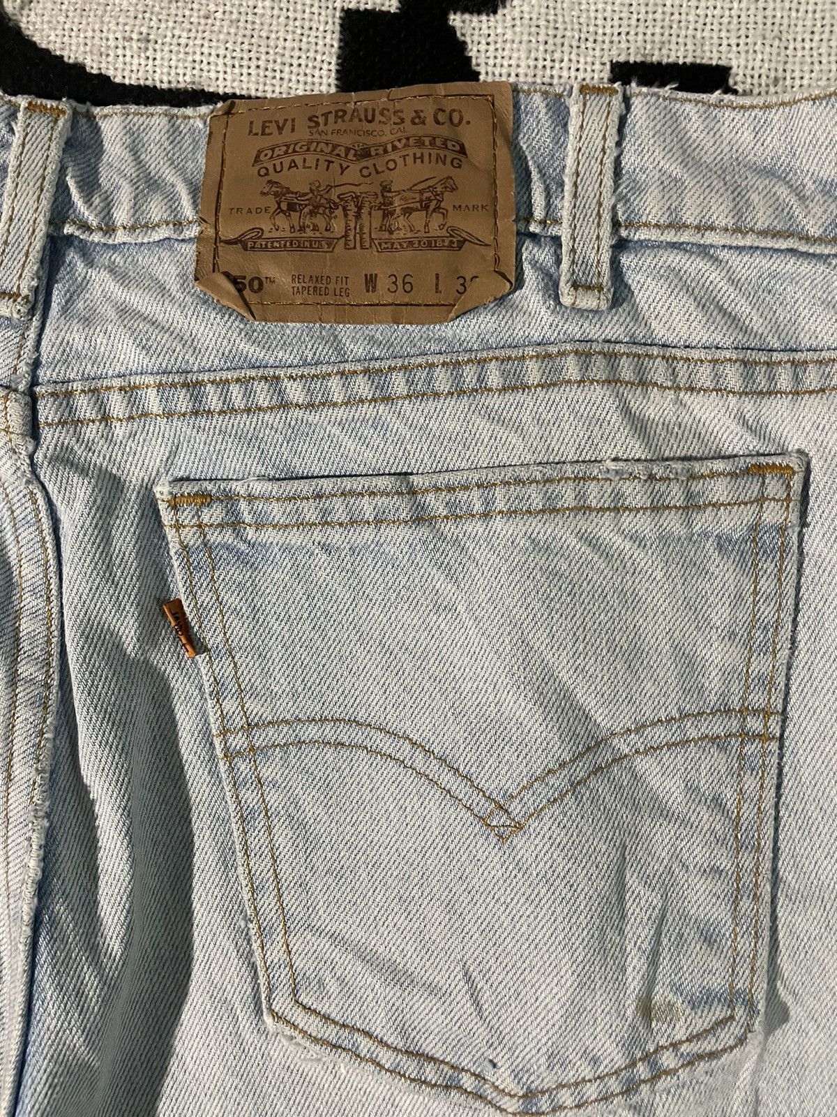 Levi's Vintage Levi’s 550 Relaxed Fit Tapered Leg Jeans Pants 90s Size US 36 / EU 52 - 7 Thumbnail