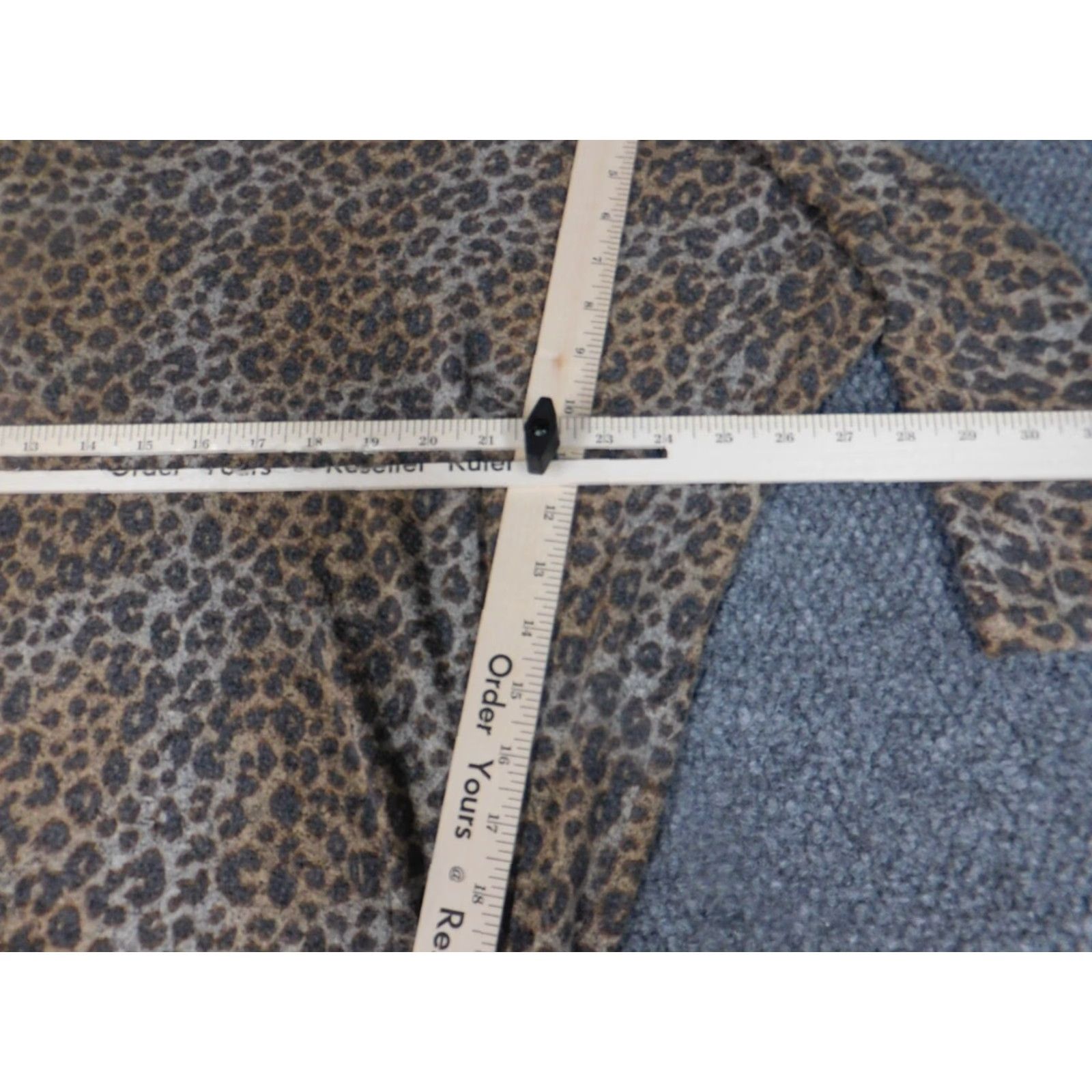 Vintage Kim and Cami Womens Sweater L Brown Animal Print Stretch Dolman Sleeve Turtleneck Pullover Knit Cable-Knit Regular Size Size L / US 10 / IT 46 - 6 Thumbnail