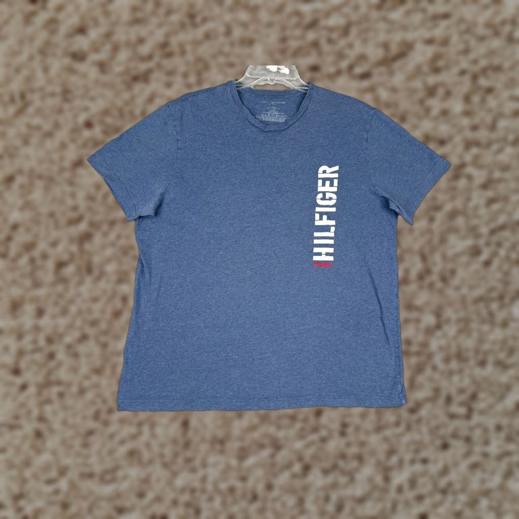 Tommy Hilfiger Tommy Hilfiger Shirt Adult Large Blue 100% Cotton Crew Neck Short Sleeve Logo Embroidered Men T-Shirt Size US L / EU 52-54 / 3 - 1 Thumbnail