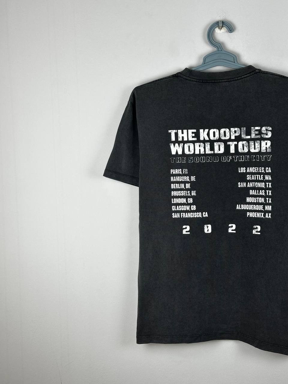 The Kooples The Kooples Faded Grey Big Logo T Shirt Size US M / EU 48-50 / 2 - 7 Thumbnail