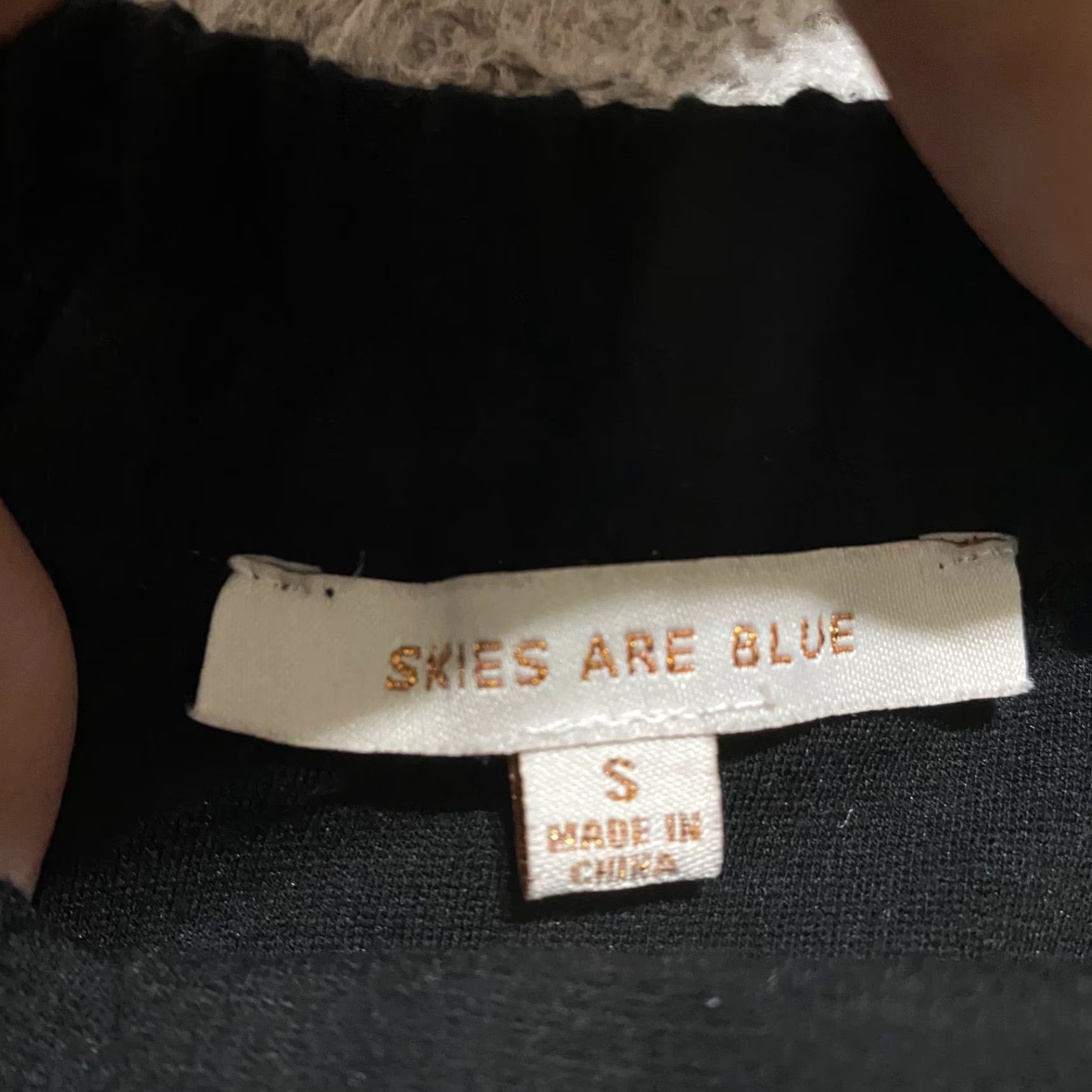 Vintage Skies are Blue Skirts Womens Small Black Knit Scalloped Hem Pockets Mini Size 28" / US 6 / IT 42 - 3 Thumbnail