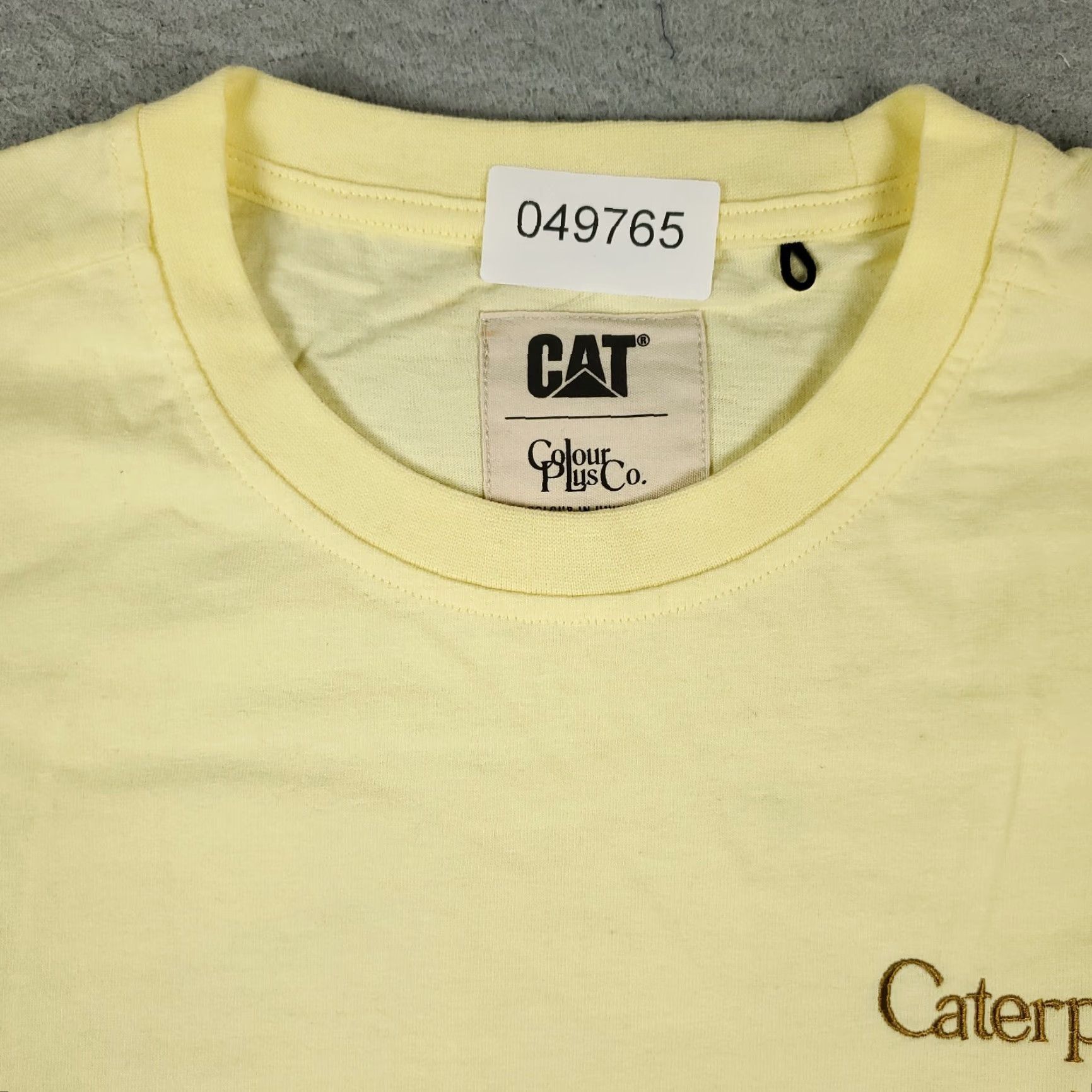 Vintage CAT x Colour Plus Co T-Shirt Mens Medium Yellow Graphic Short Sleeve Crew Neck Logo Cotton Modern Sports Theme Mens Size US M / EU 48-50 / 2 - 3 Thumbnail