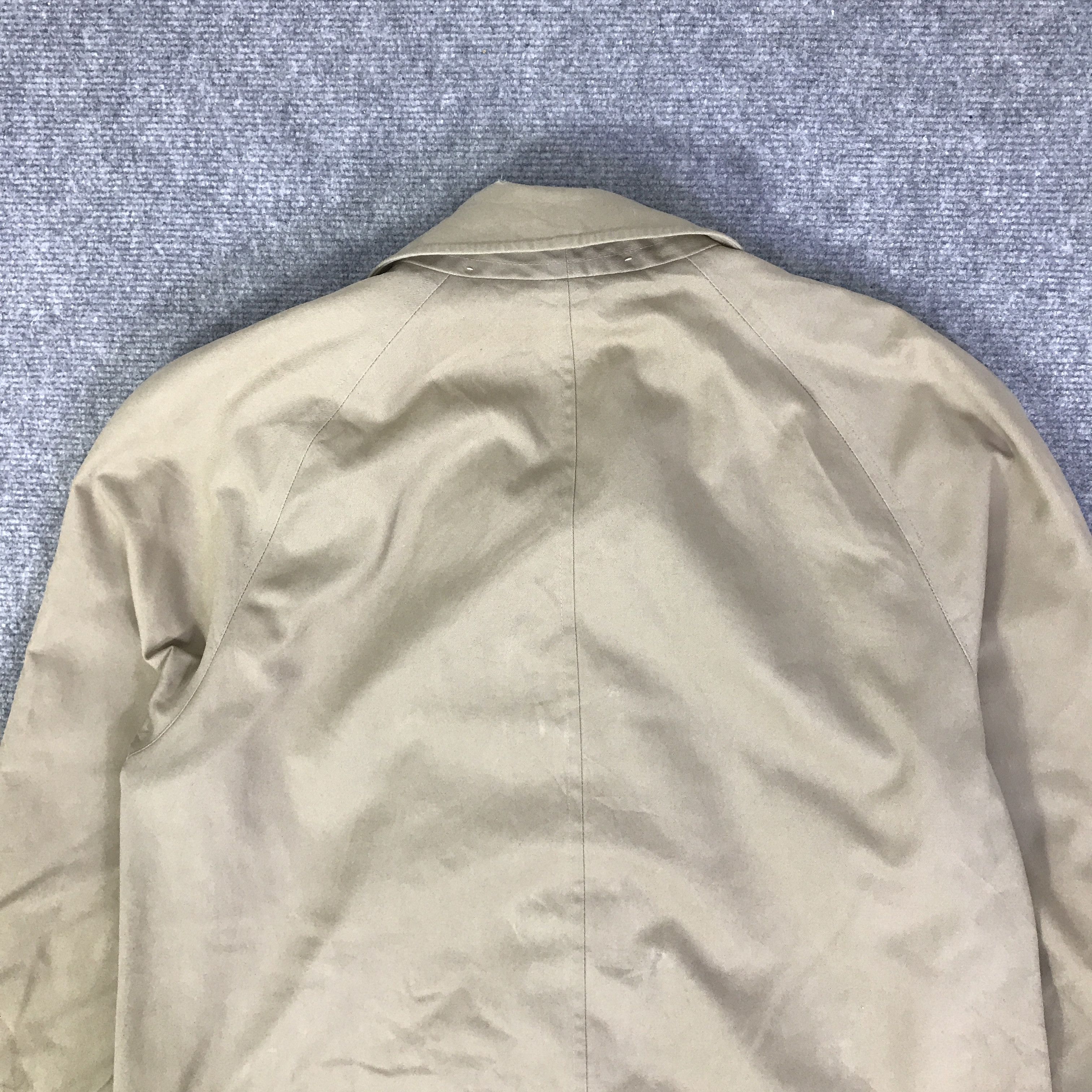 Burberry BURBERRY LONG COAT DISTRESSED COLLER JACKET Size US L / EU 52-54 / 3 - 4 Thumbnail
