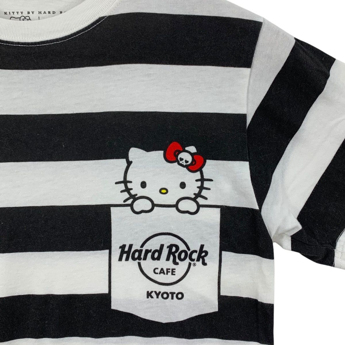 Hard Rock Cafe HELLO KITTY x HARD ROCK Cafe Kyoto Stripes Design Shirt Size XS / US 0-2 / IT 36-38 - 3 Thumbnail