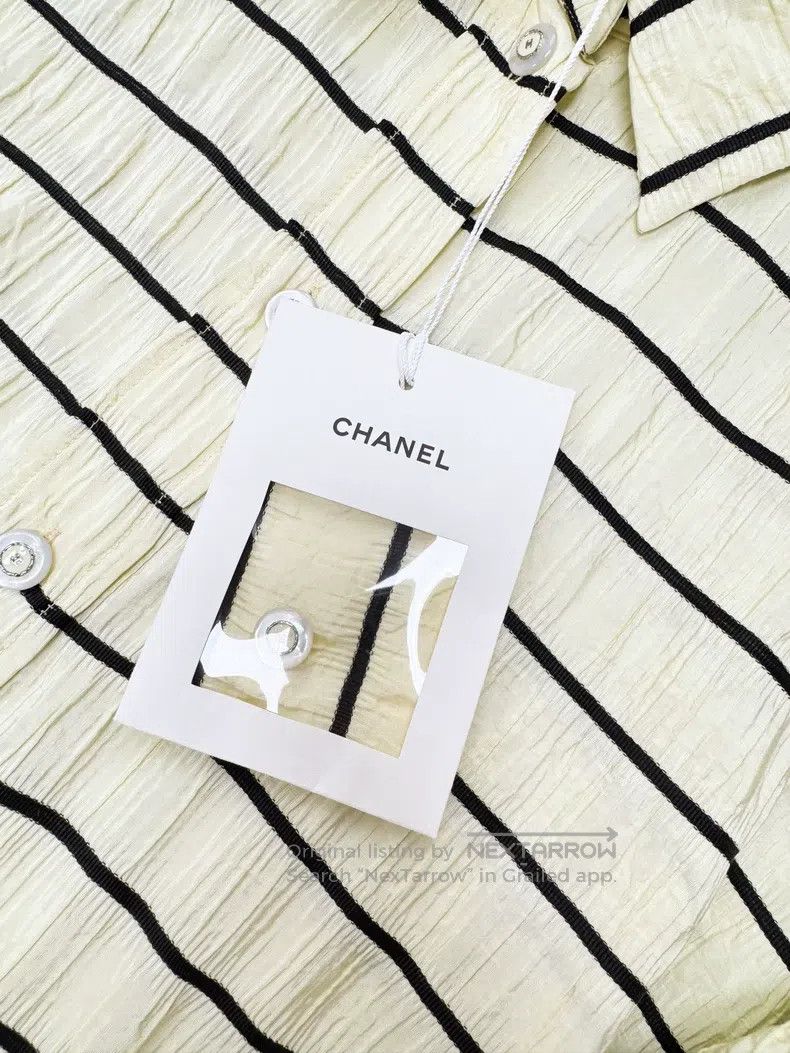 Chanel Chanel 25S spring and summer series light yellow striped l Size XS / US 0-2 / IT 36-38 - 2 Thumbnail