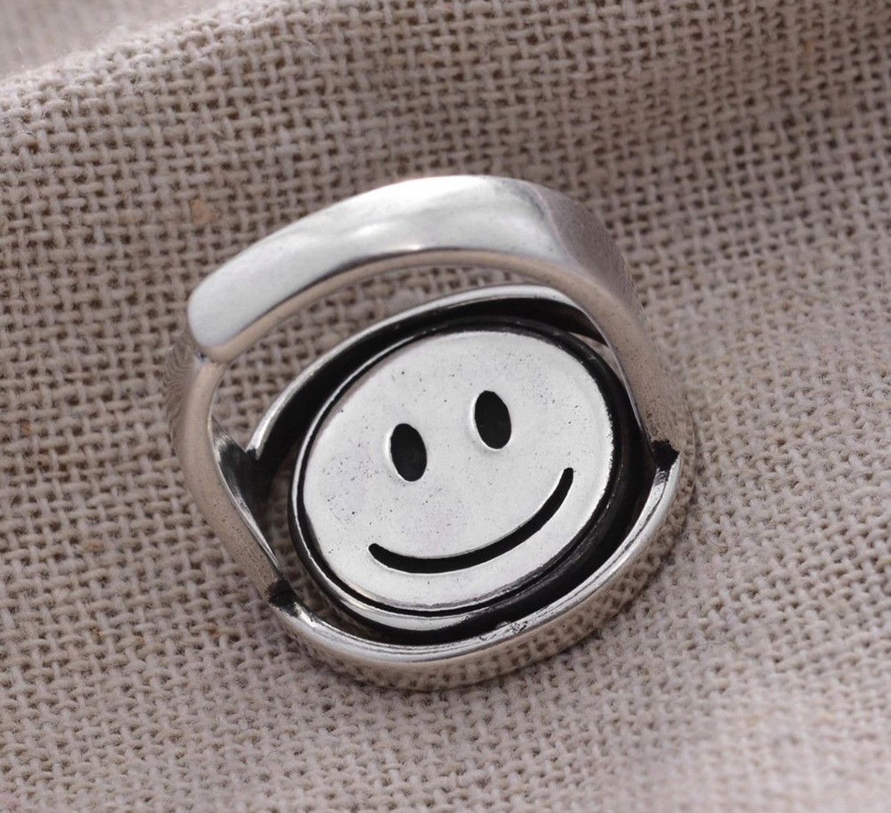 Jewelry × Other Smiley Face Flip Ring Size ONE SIZE - 4 Thumbnail