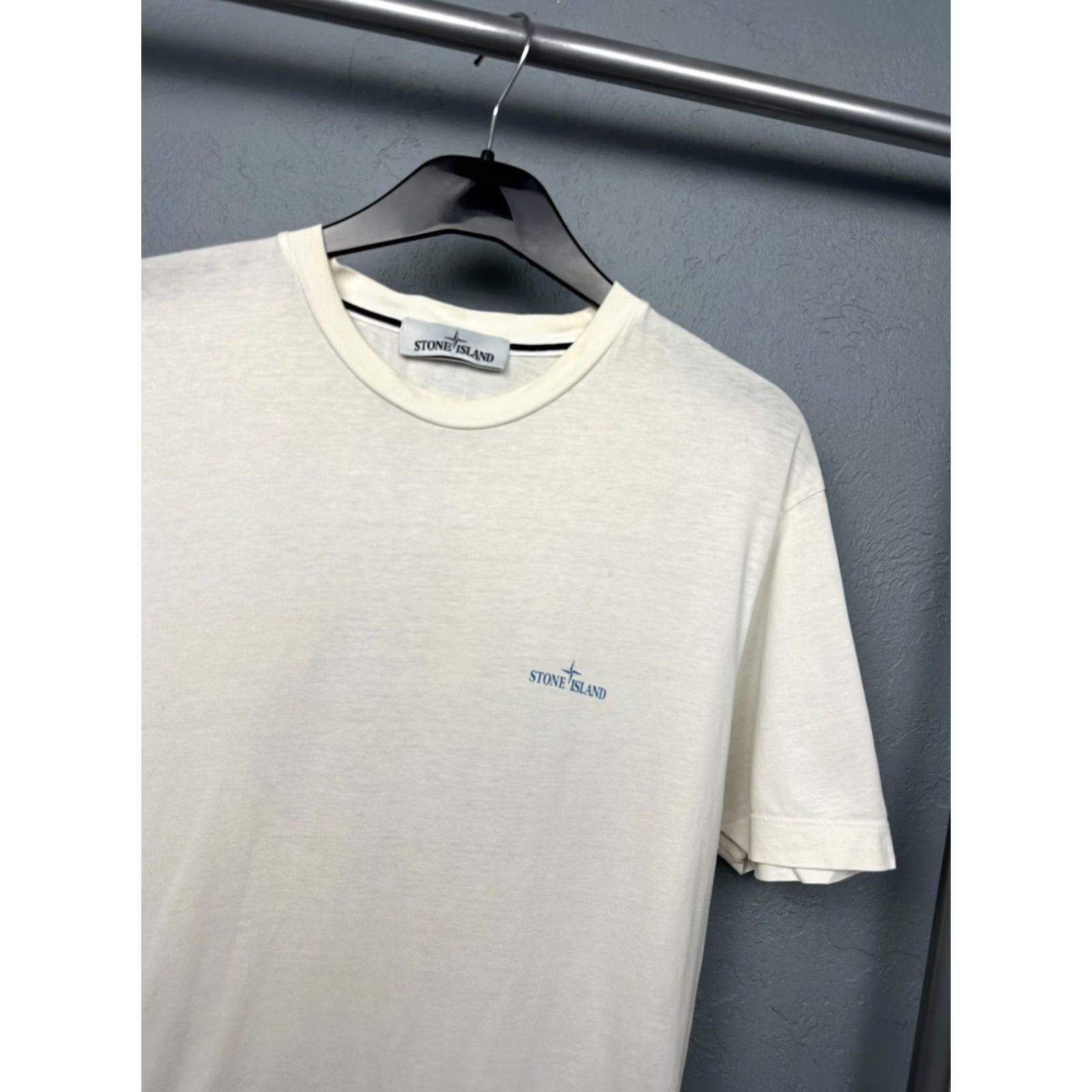 Stone Island Stone Island Mens Big Logo T-Shirt Size L White Cotton Short Sleeve Crew Neck Graphic Print Logo Mens L White Stone Island Size US L / EU 52-54 / 3 - 6 Thumbnail