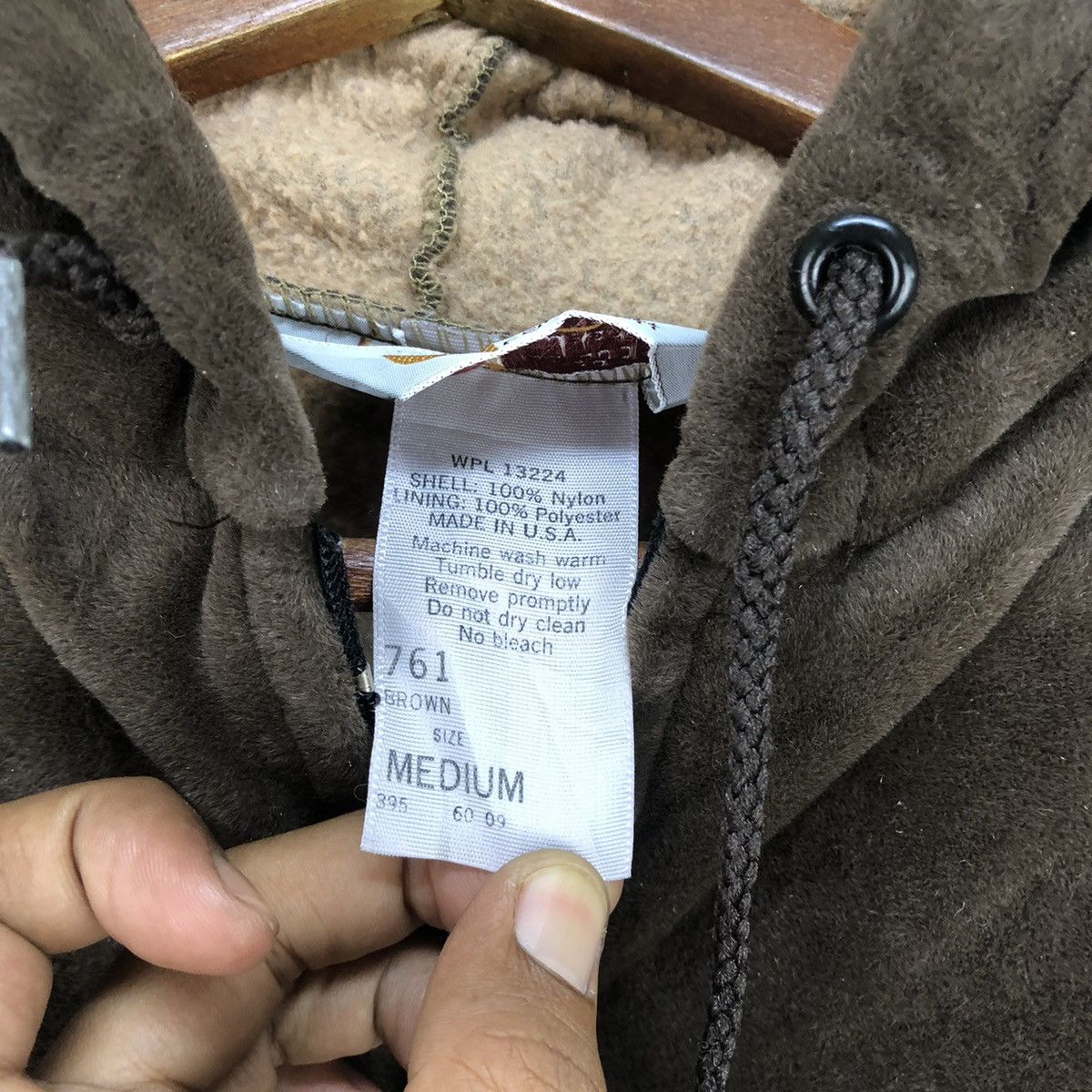 Carhartt 💥Vintage Carhartt Velvet Corduroy Hoodie Jacket Made In Usa Size US M / EU 48-50 / 2 - 3 Thumbnail