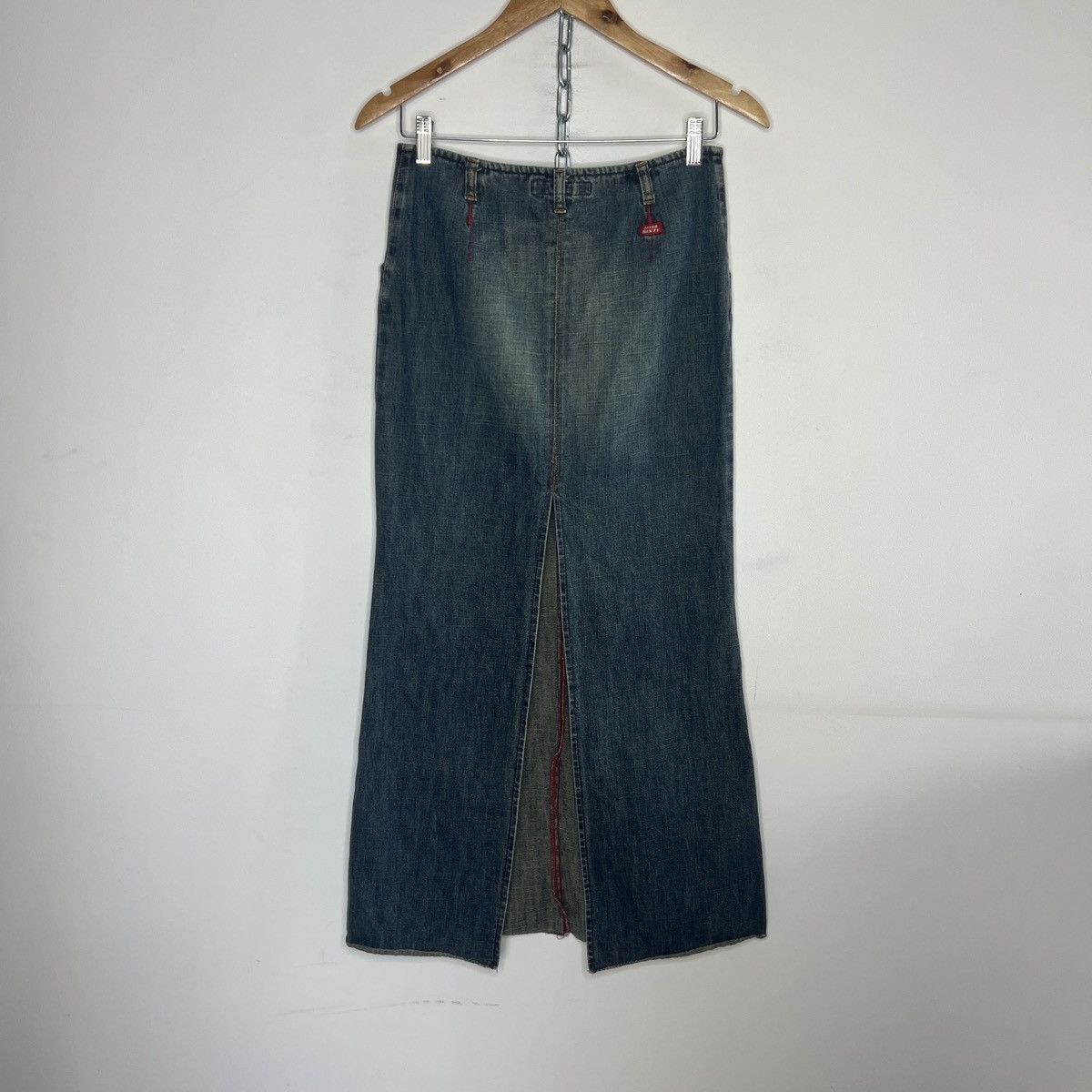 Miss Sixty Miss Sixty Denim Long Skirt Vintage Apparel Size 28" / US 6 / IT 42 - 1 Thumbnail