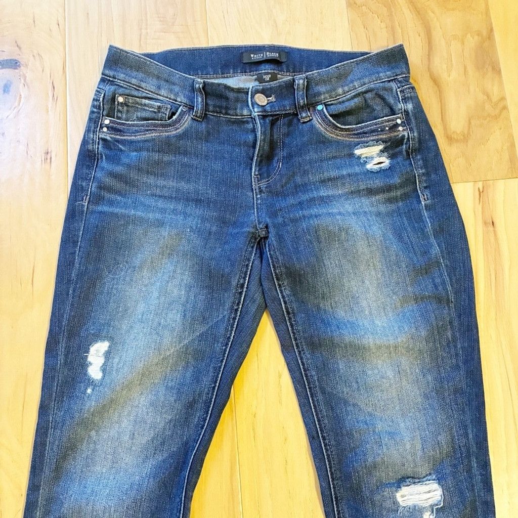 White House Black Market White House Black Market Distressed Slim Ankle Jeans Size 00 Size 24" / US 00 / IT 34 - 3 Thumbnail