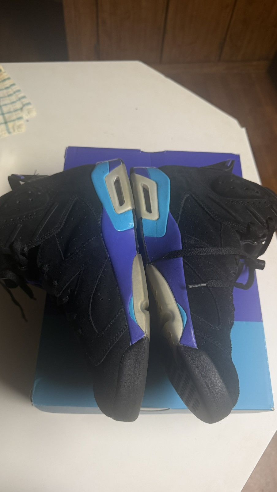 Jordan Brand Jordan 6 Aqua Retro Size US 11.5 / EU 44-45 - 2 Thumbnail
