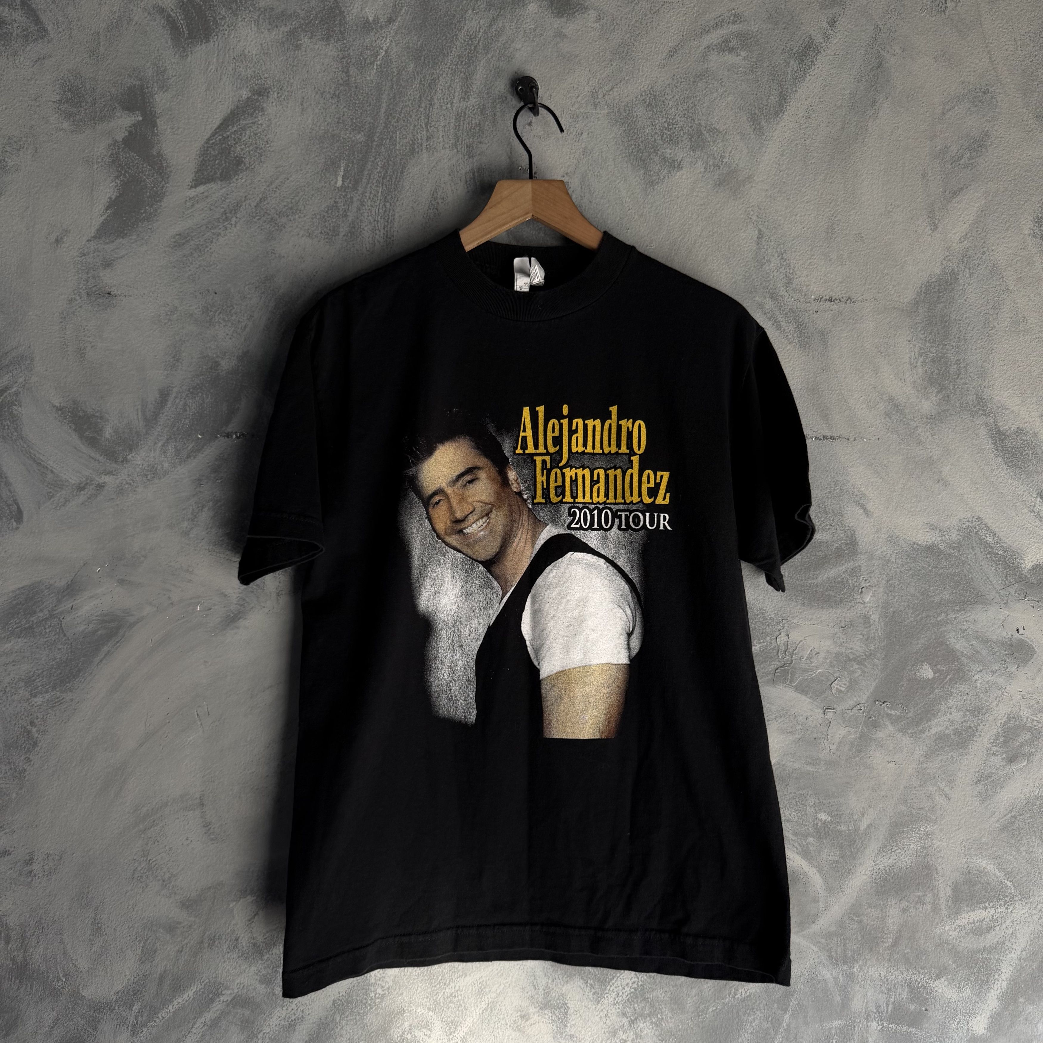 AAA Vtg Alejandro Fernandez T Shirt M Solis J Sebastian Size US M / EU 48-50 / 2 - 2 Thumbnail