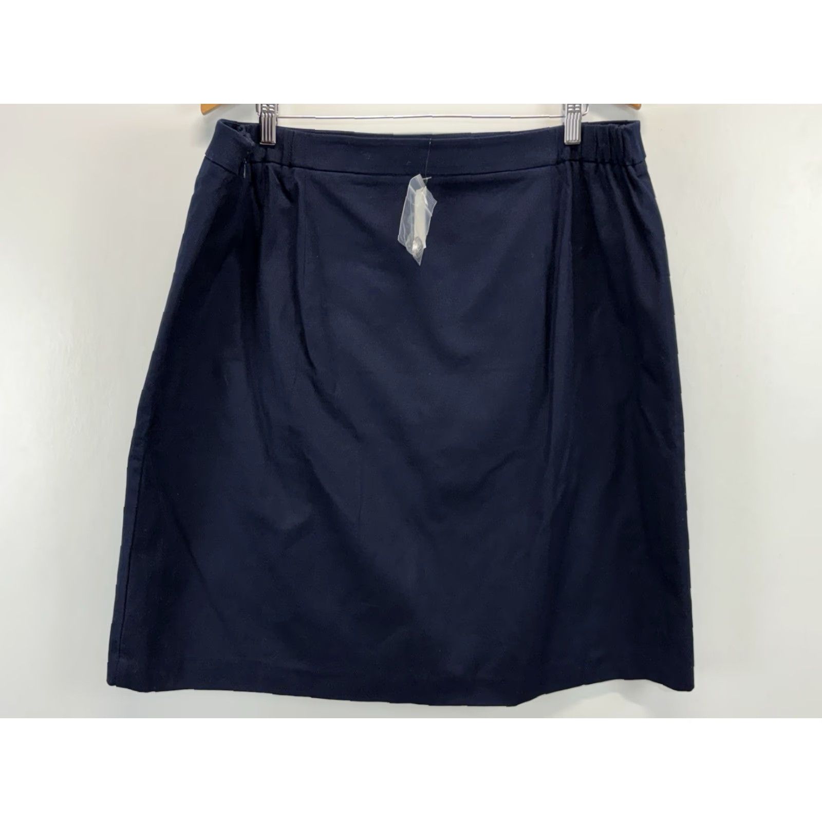 Talbots Talbots Skirt Womens 18W Plus Navy Blue Nautical Button Zip Knee Length Casual Travel Business Wrap Faux Wrap Size 40" / US 18 - 3 Thumbnail
