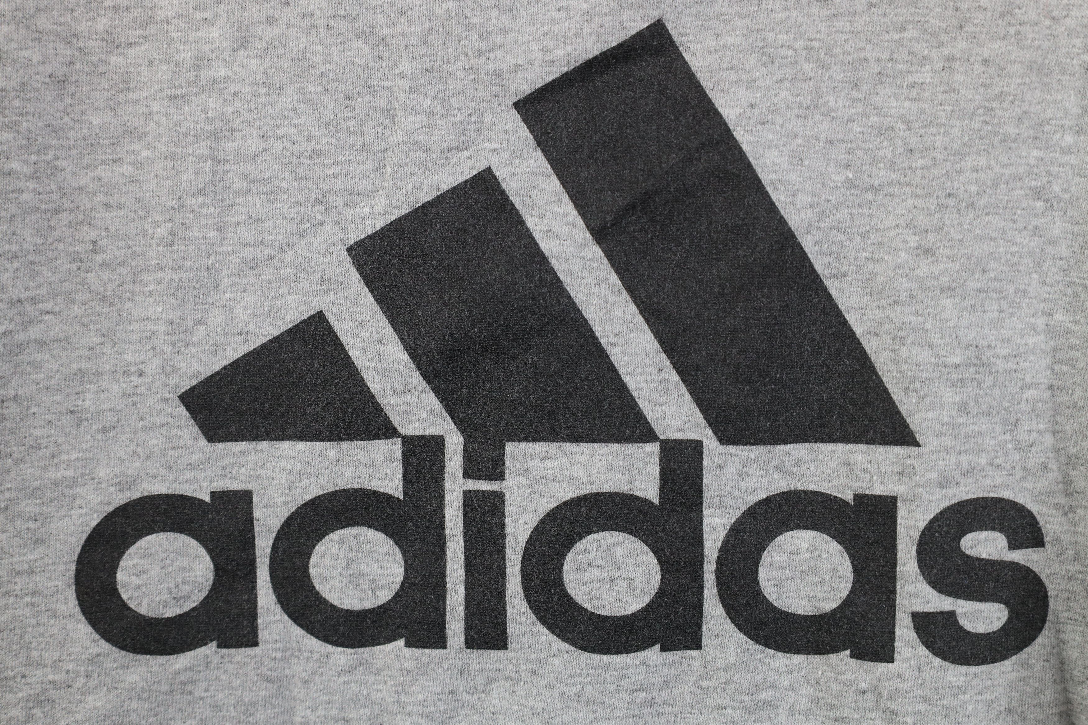 Adidas Vintage Y2K Adidas Madonna University Volleyball T-Shirt Size US L / EU 52-54 / 3 - 8 Thumbnail