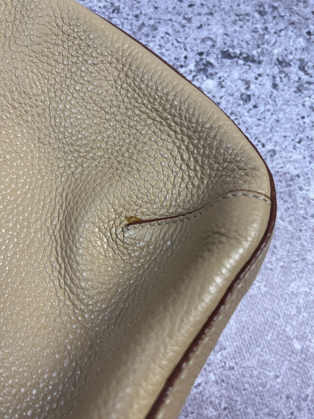 Prada 2000’s Prada Beige Vitello Daino Leather Hobo Shoulder Bag Size ONE SIZE - 12 Thumbnail