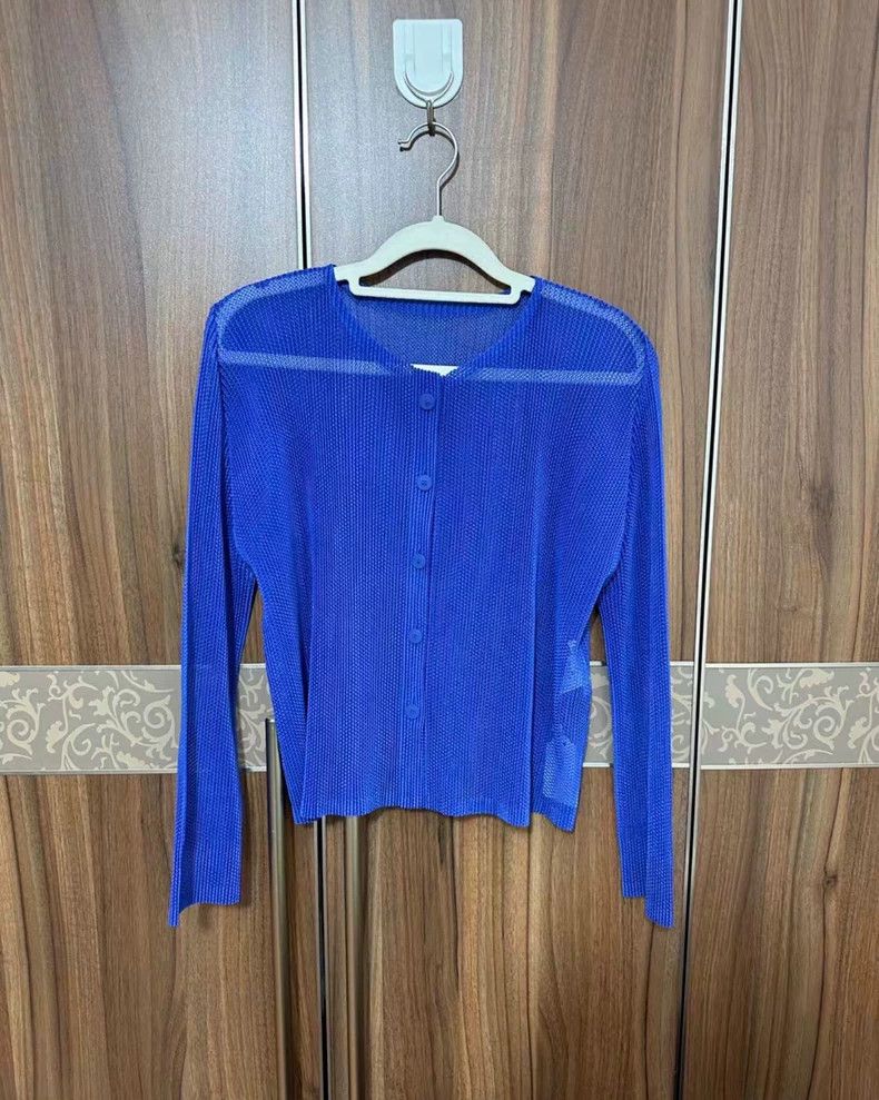 Issey Miyake issey miyake size:3 Blue pleated cardigan Size XXS / US 00 / IT 34 - 2 Thumbnail