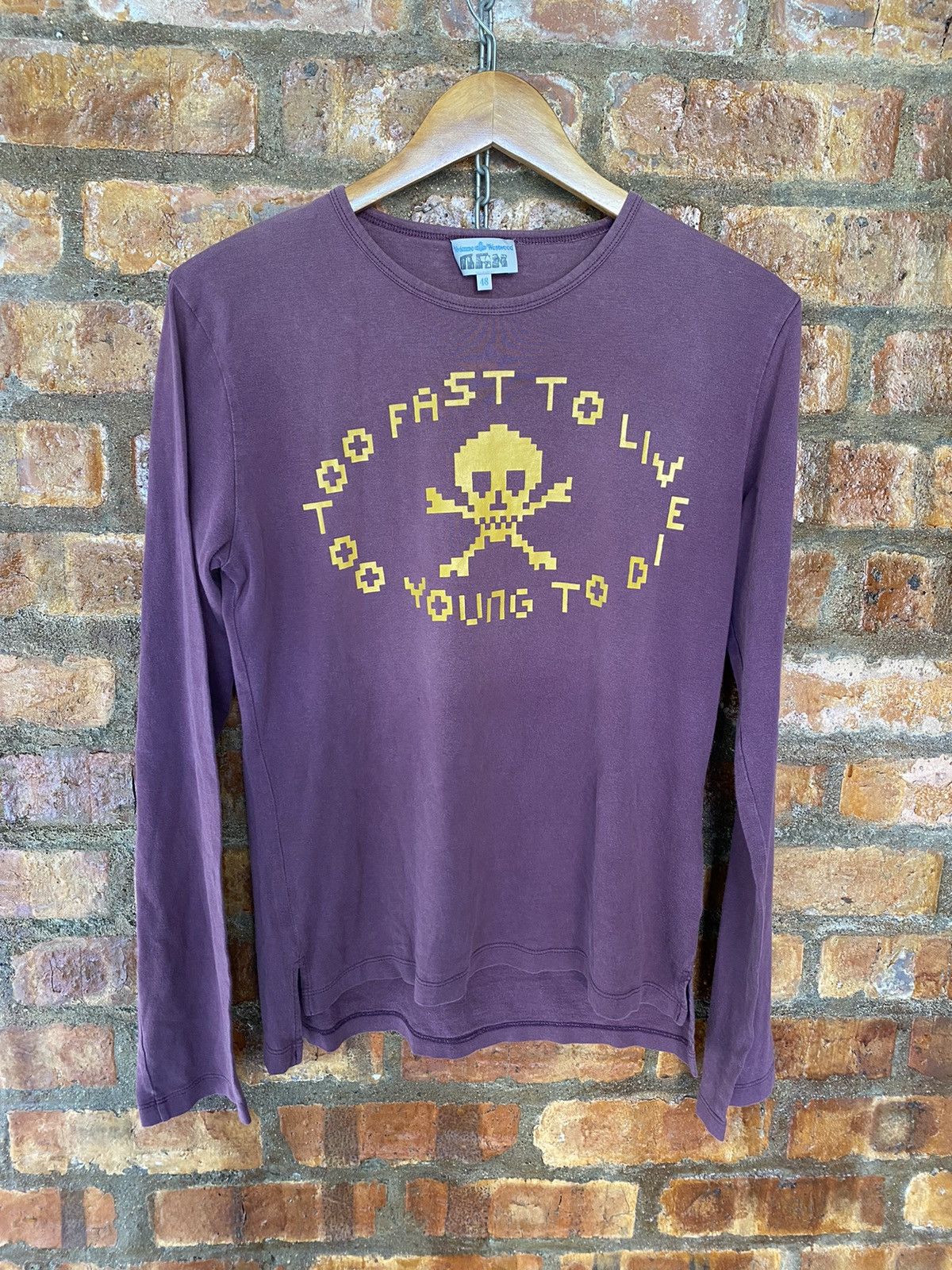 Vivienne Westwood 90s Iconic To Fast to live to yong to die cross word Size US M / EU 48-50 / 2 - 3 Thumbnail