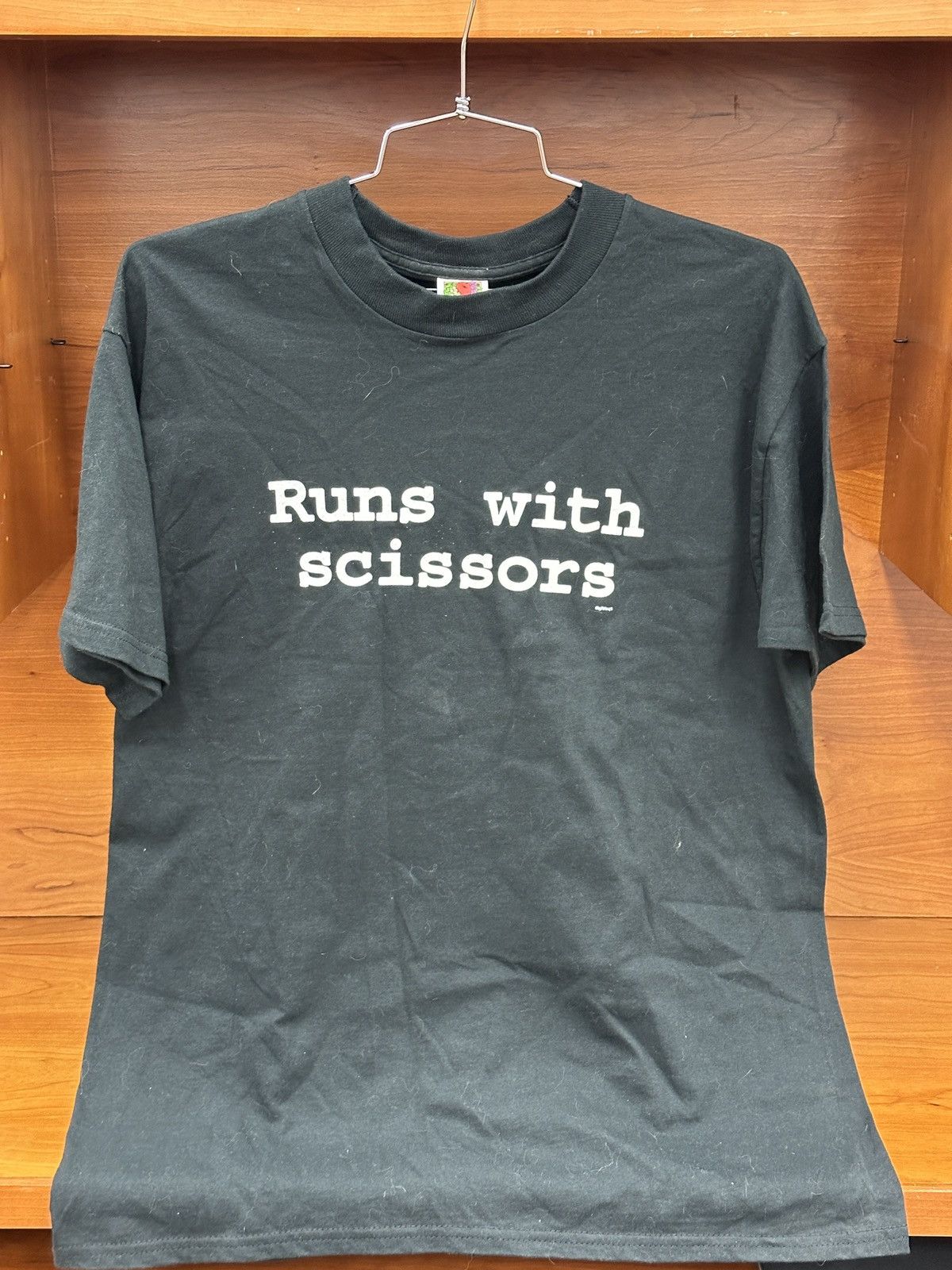 Fruit Of The Loom × Vintage Vtg 90s Runs With Scissors Men’s Black FOTL Graphic Tee XL Size US XL / EU 56 / 4 - 5 Thumbnail