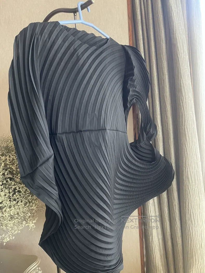 Issey Miyake Issey Miyake Black Long-sleeve Top Size M / US 6-8 / IT 42-44 - 3 Thumbnail