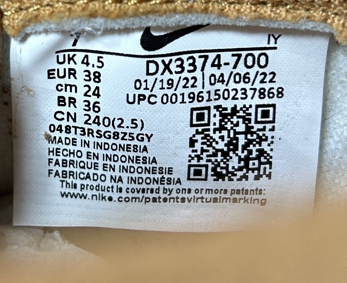 Nike Nike Dunk Low ‘Quilted Wheat’ (DX3374 700) Shoes Size: 7 W Size US 7 / IT 37 - 7 Thumbnail