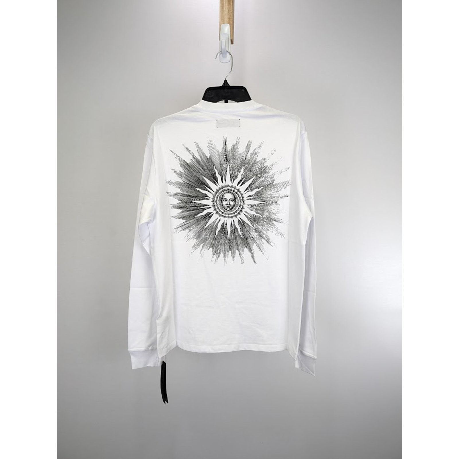 Amiri o1rshd1 Q:2 / Sun Long Sleeve Tee T-Shirt in White Size US XXL / EU 58 / 5 - 13 Thumbnail