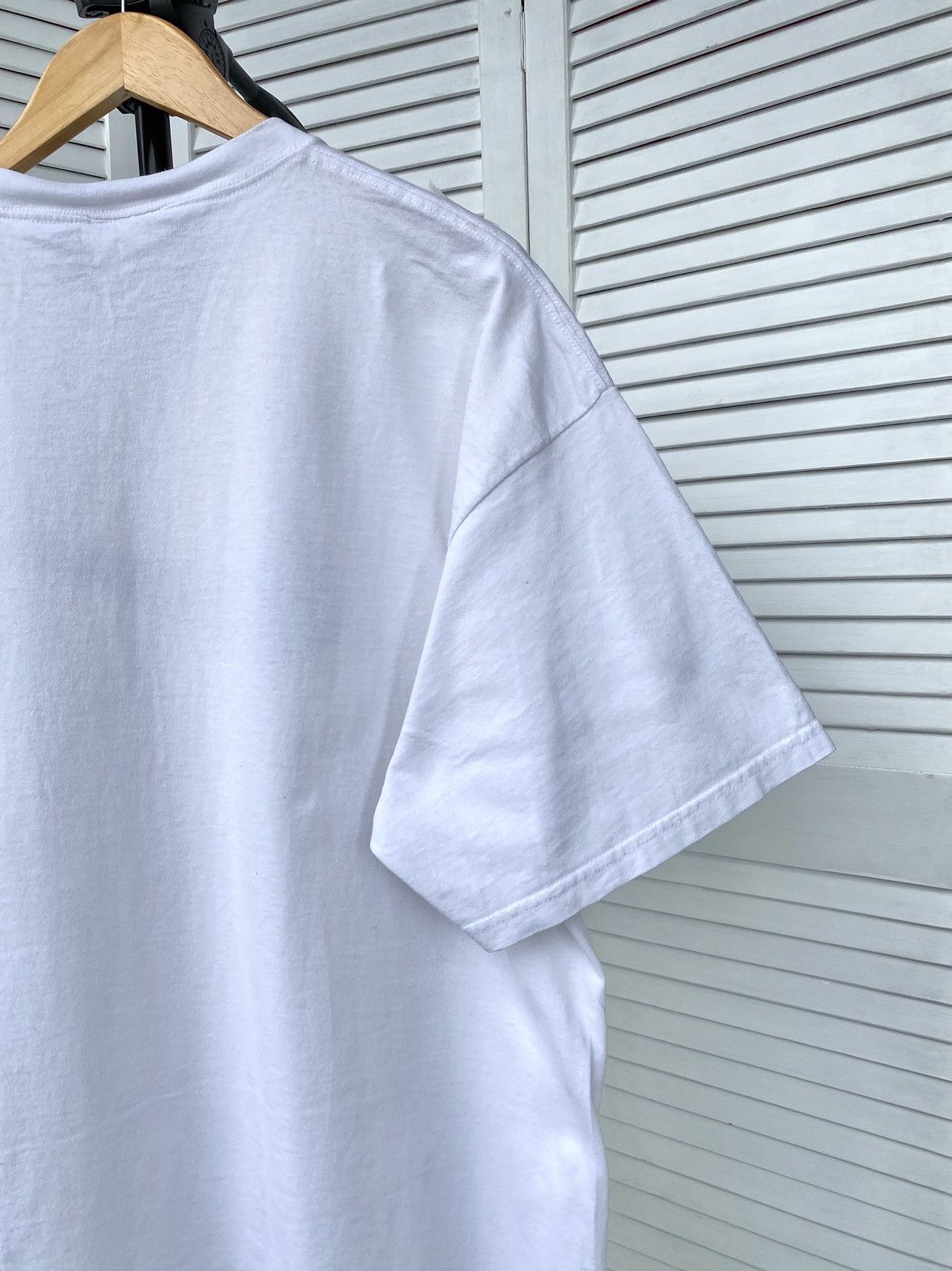 Nike × Vintage Nike Vintage Center Big Swoosh 3D Logo Baggy Tee Shirt Size US L / EU 52-54 / 3 - 10 Thumbnail