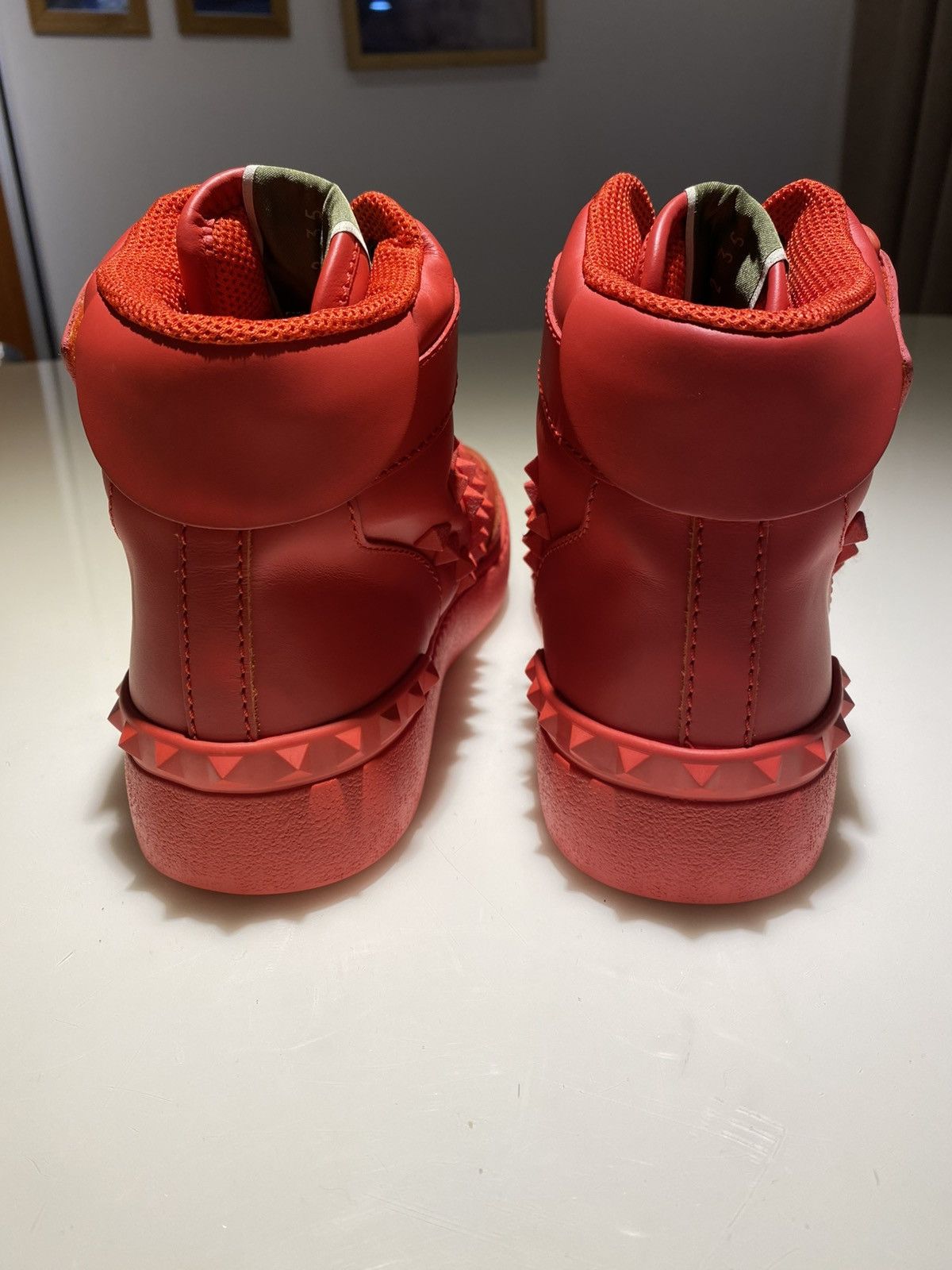 Valentino Brand New Valentino Garavani Stud Sneakers Size US 5 / IT 35 - 4 Thumbnail