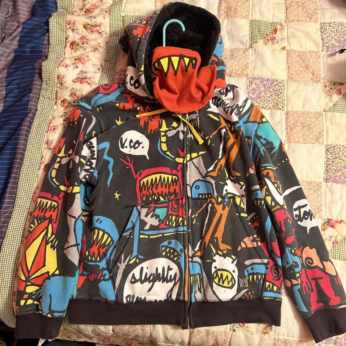Volcom [RARE] Volcom x Ryan Sheckler Monster Hoodie w/ Mask Size US M / EU 48-50 / 2 - 1 Thumbnail