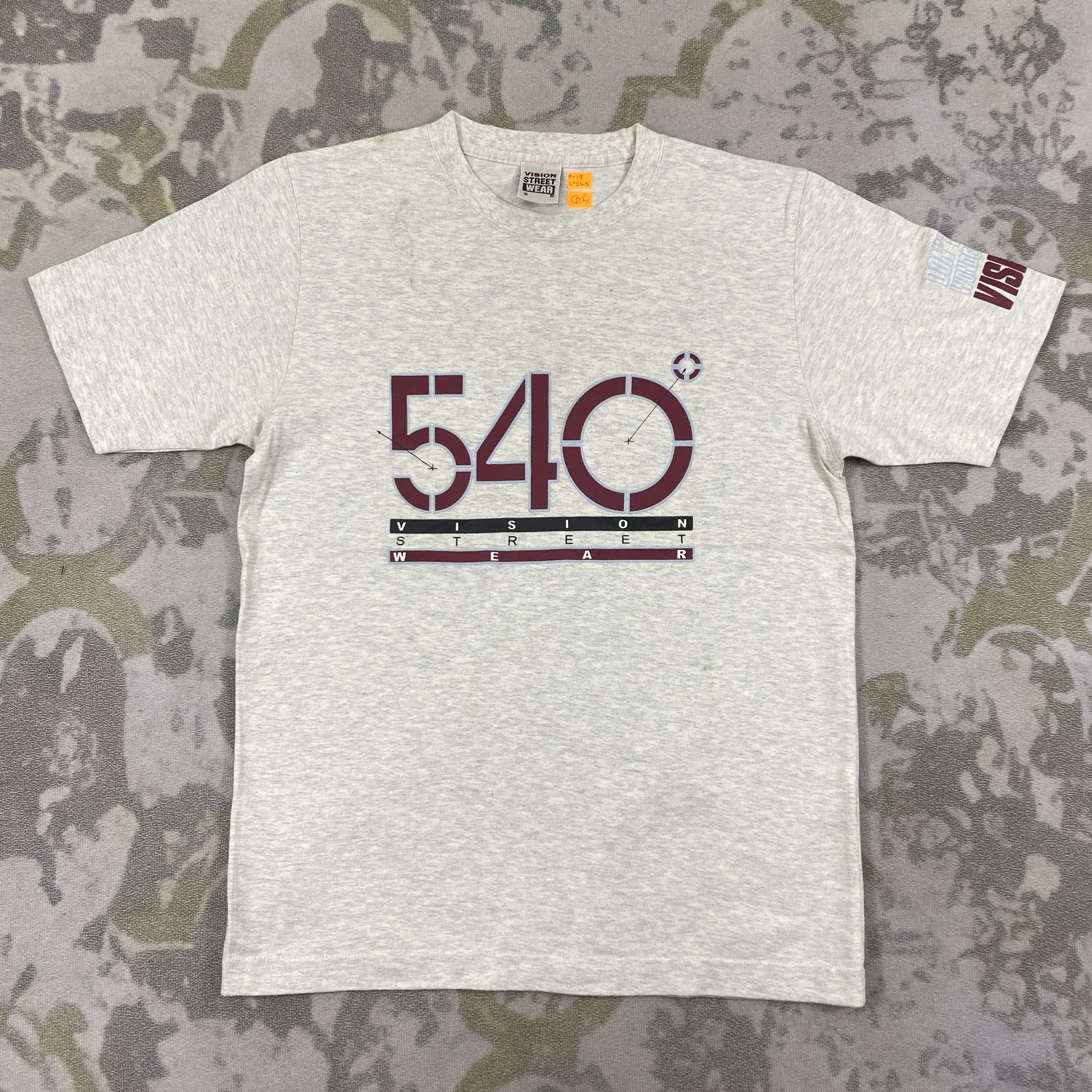Vintage Vintage 90's Vision Street Wear Small Tshirt -D075 Size US S / EU 44-46 / 1 - 1 Thumbnail