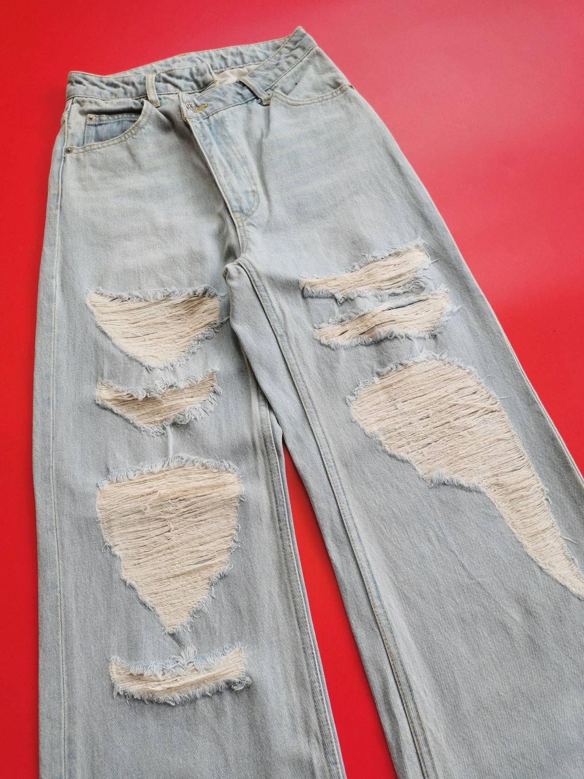 X-Girl Baggy X-Girl Japan Asymmetrical Waist Distressed Jeans Size 26" / US 2 / IT 38 - 1 Thumbnail
