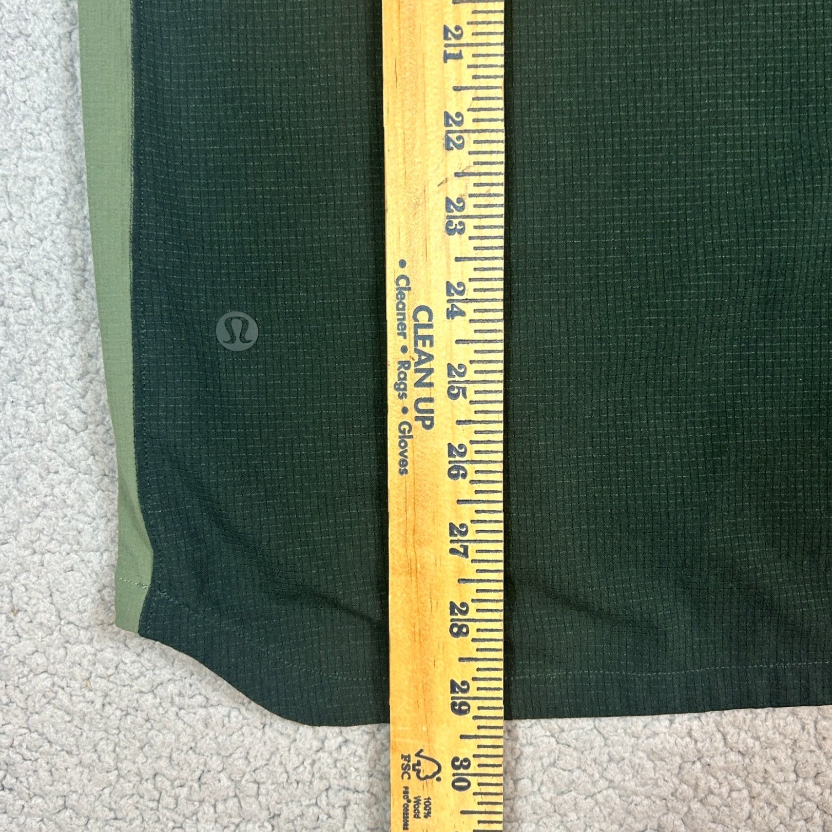 Lululemon Lululemon Double Pocket LS Overshirt Button-Up Twill Green Size L Men Ready for Cold Weather? No, 100% Authentic USA Seller! Size US L / EU 52-54 / 3 - 6 Thumbnail