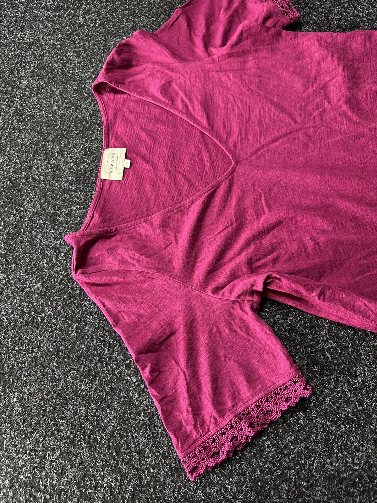 Sezane 🚨Sezane vintage RARE Italy t-shirt Love mohair luxury Size M / US 6-8 / IT 42-44 - 6 Thumbnail