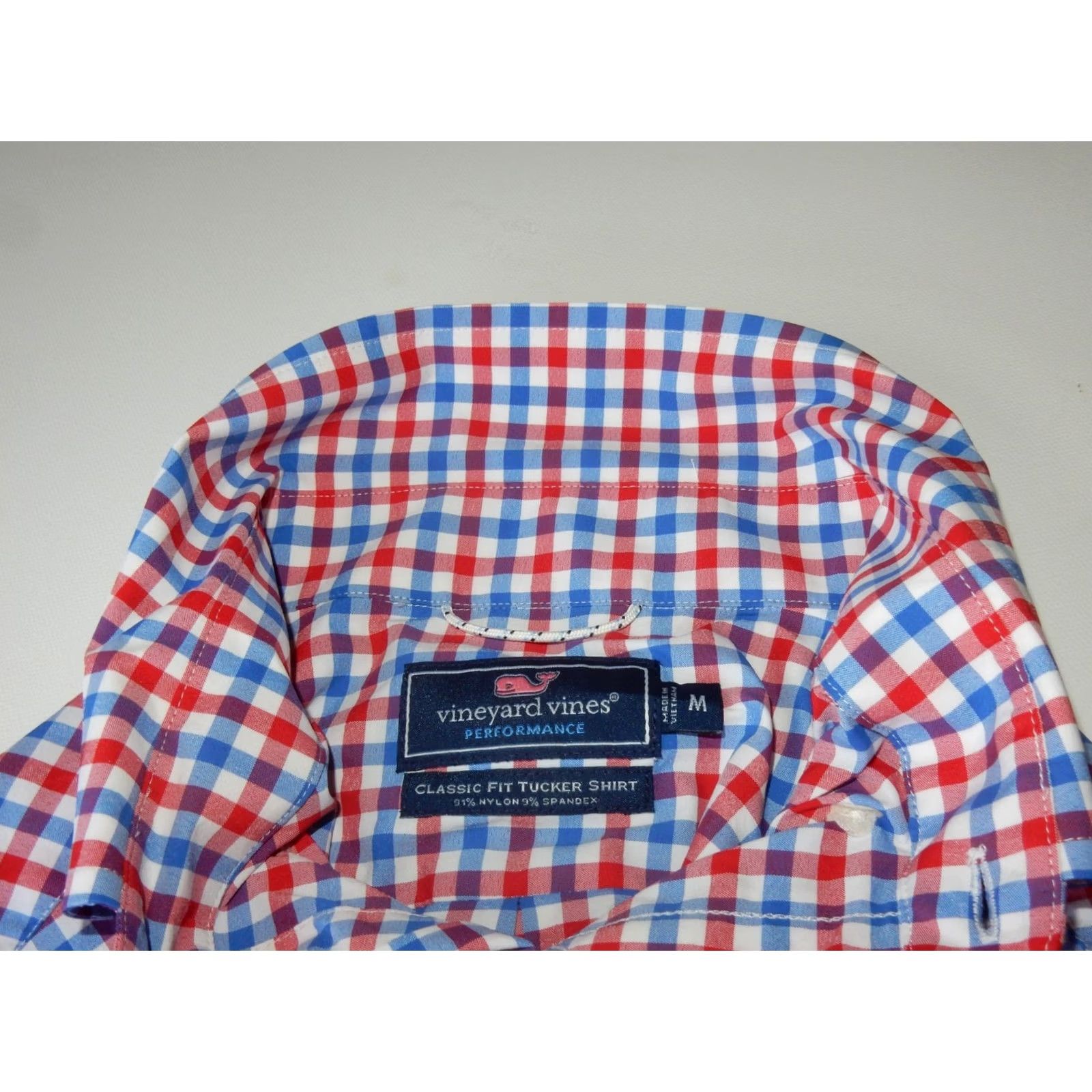 Vineyard Vines Vineyard Vines Men's Button Front Shirt Long Sleeve M Tucker Performance Red-White-Blue Nylon Shirt Mens Size US M / EU 48-50 / 2 - 3 Thumbnail