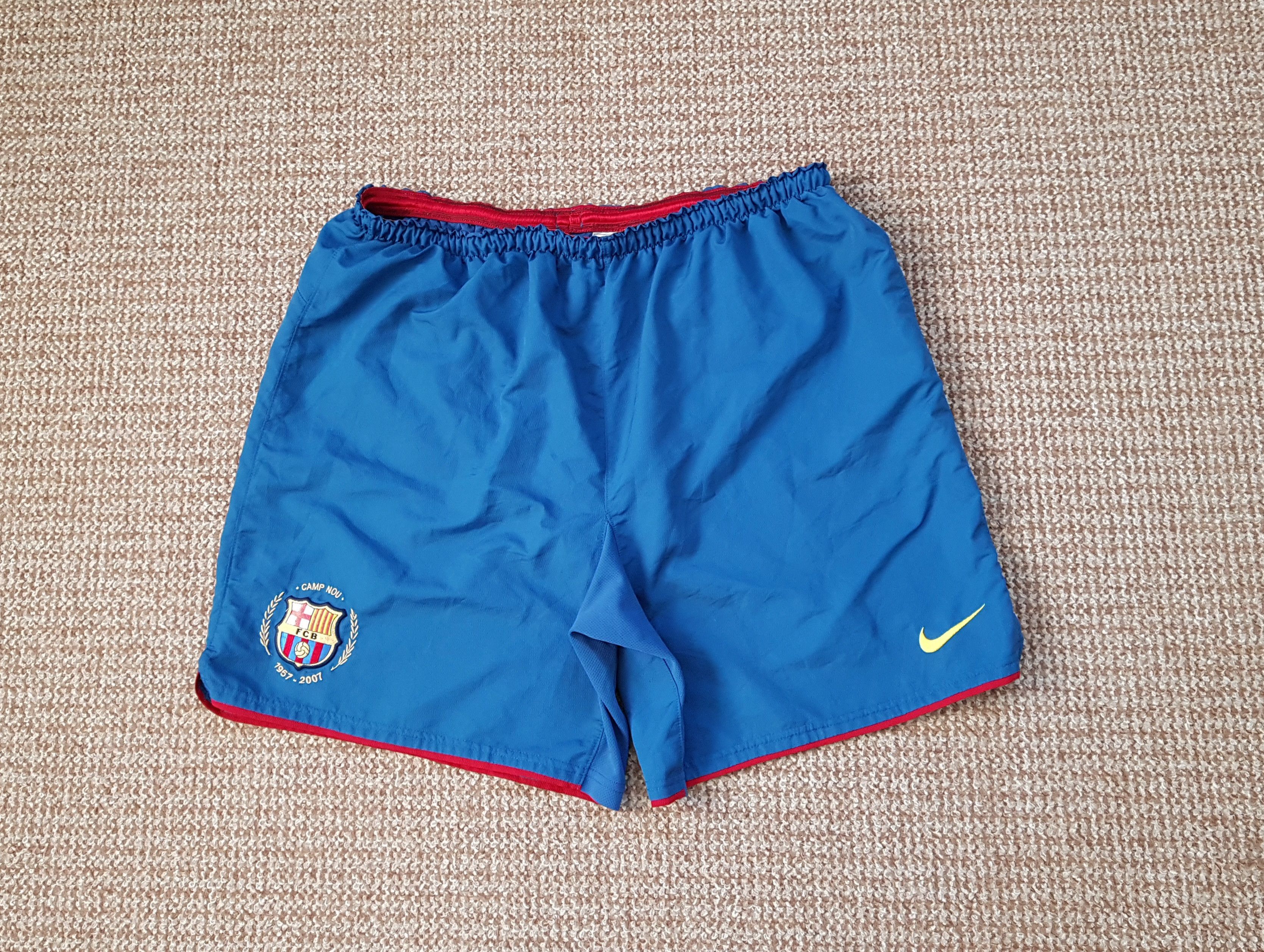 Nike Rare Nike Barcelona 2007 Camp Nou Soccer Football Shorts Size US 36 / EU 52 - 1 Thumbnail