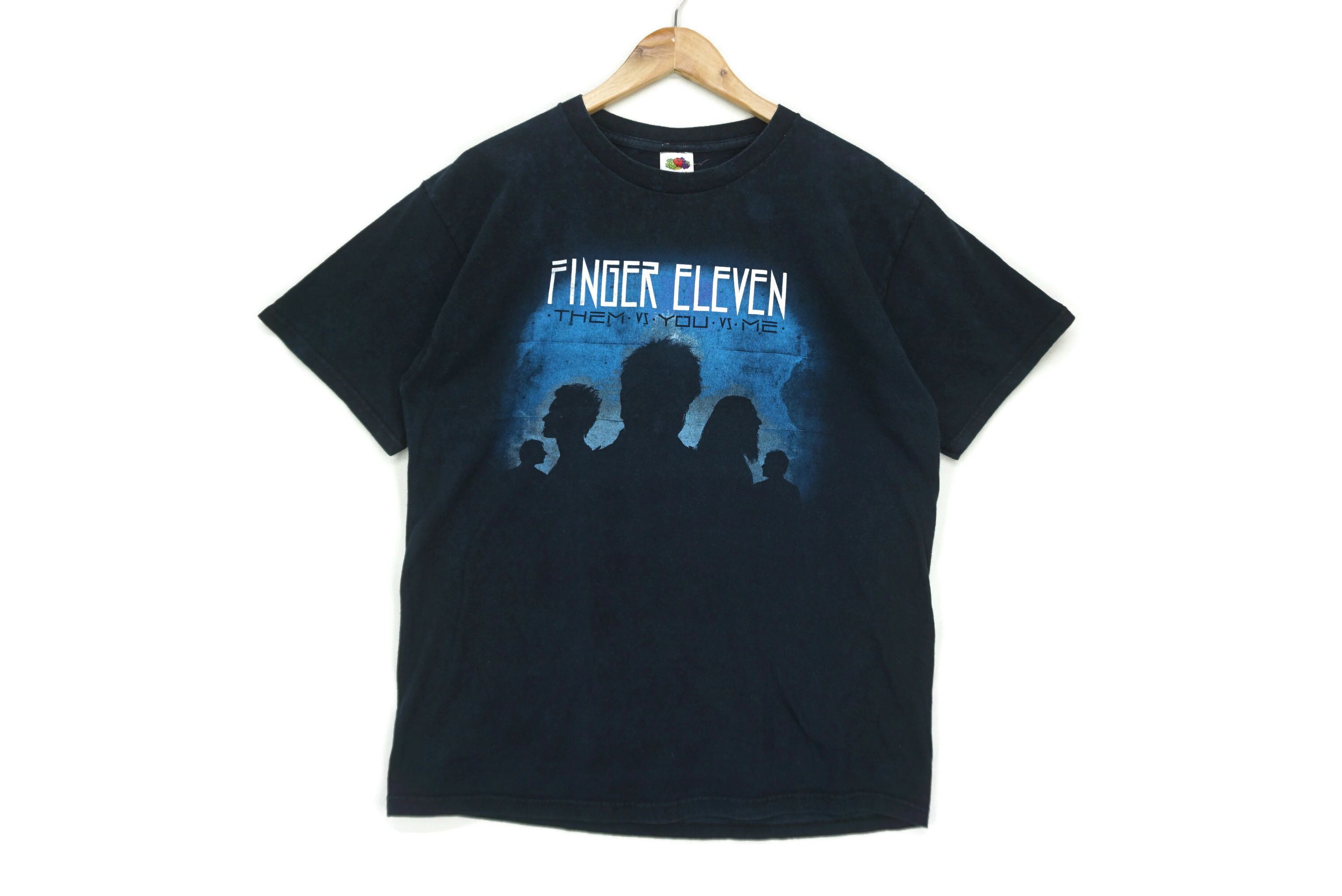 Band Tees Finger Eleven Tee Them vs You vs Me US Tour FOTL Shirt Size US L / EU 52-54 / 3 - 1 Thumbnail