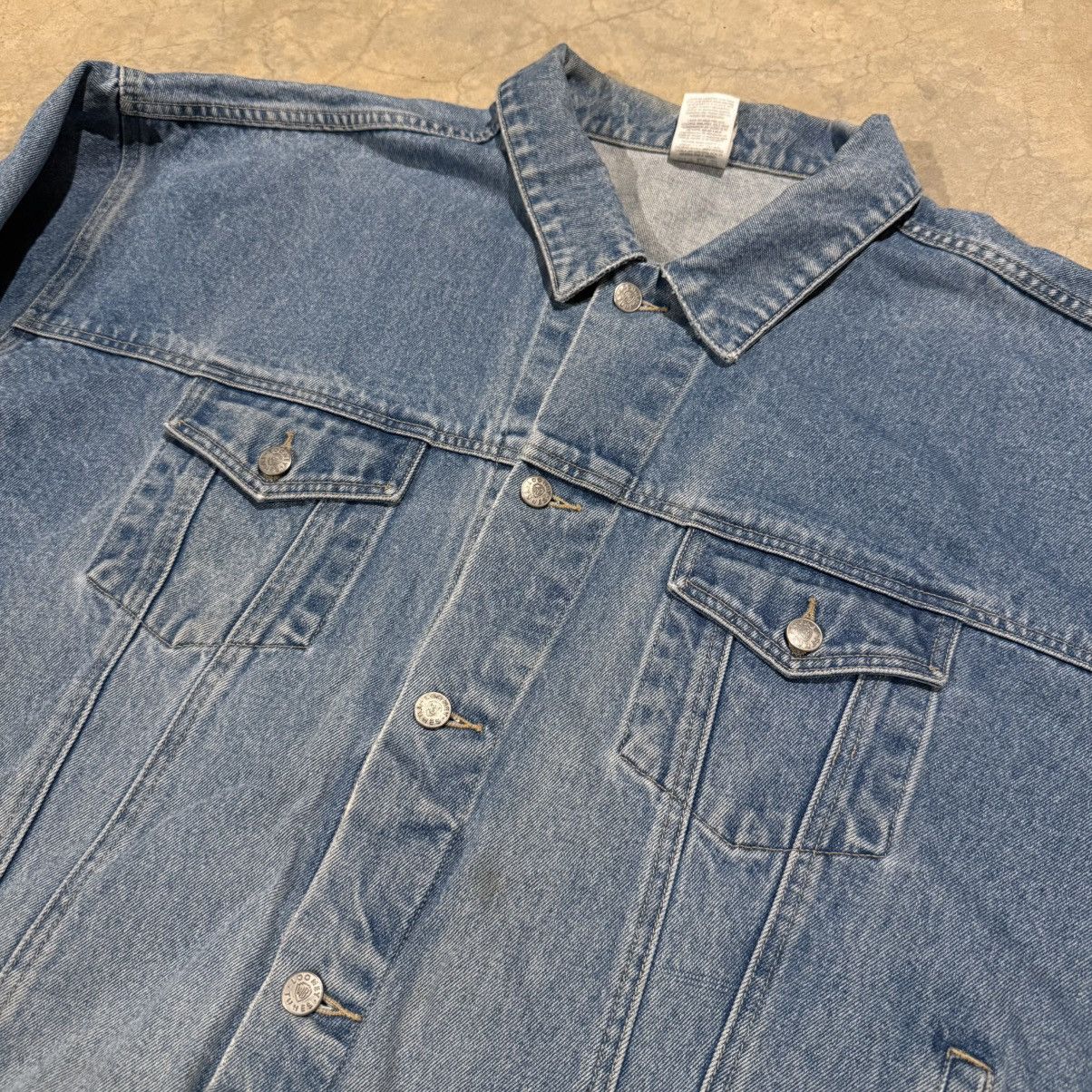 Warner Bros Vintage 1990s Looney Tunes Faded Distressed Denim Jacket Size US XXL / EU 58 / 5 - 6 Thumbnail