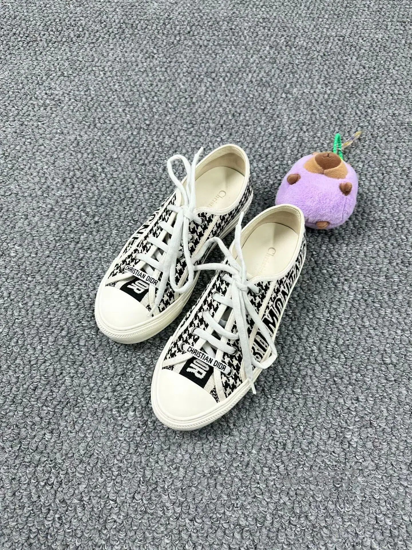 Dior Dior Black and White Houndstooth Low-Top Canvas Shoes| Size US 5.5 / IT 35.5 - 1 Thumbnail