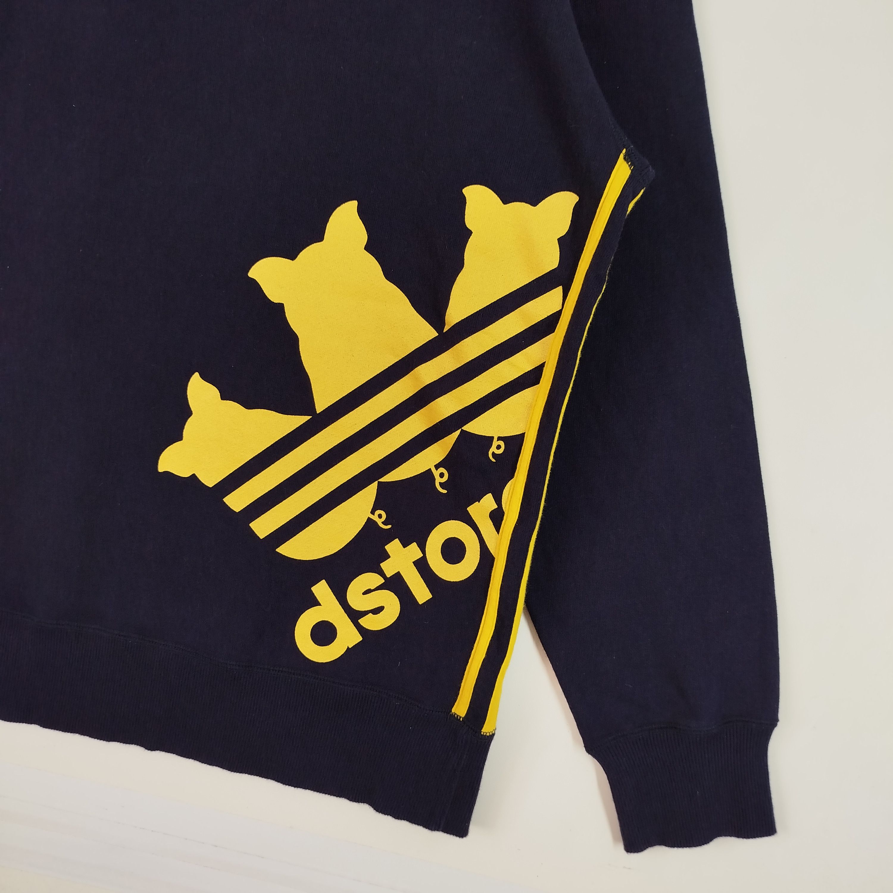 Japanese Brand Drug Store Adidas Designs Big Logo Size US L / EU 52-54 / 3 - 2 Thumbnail