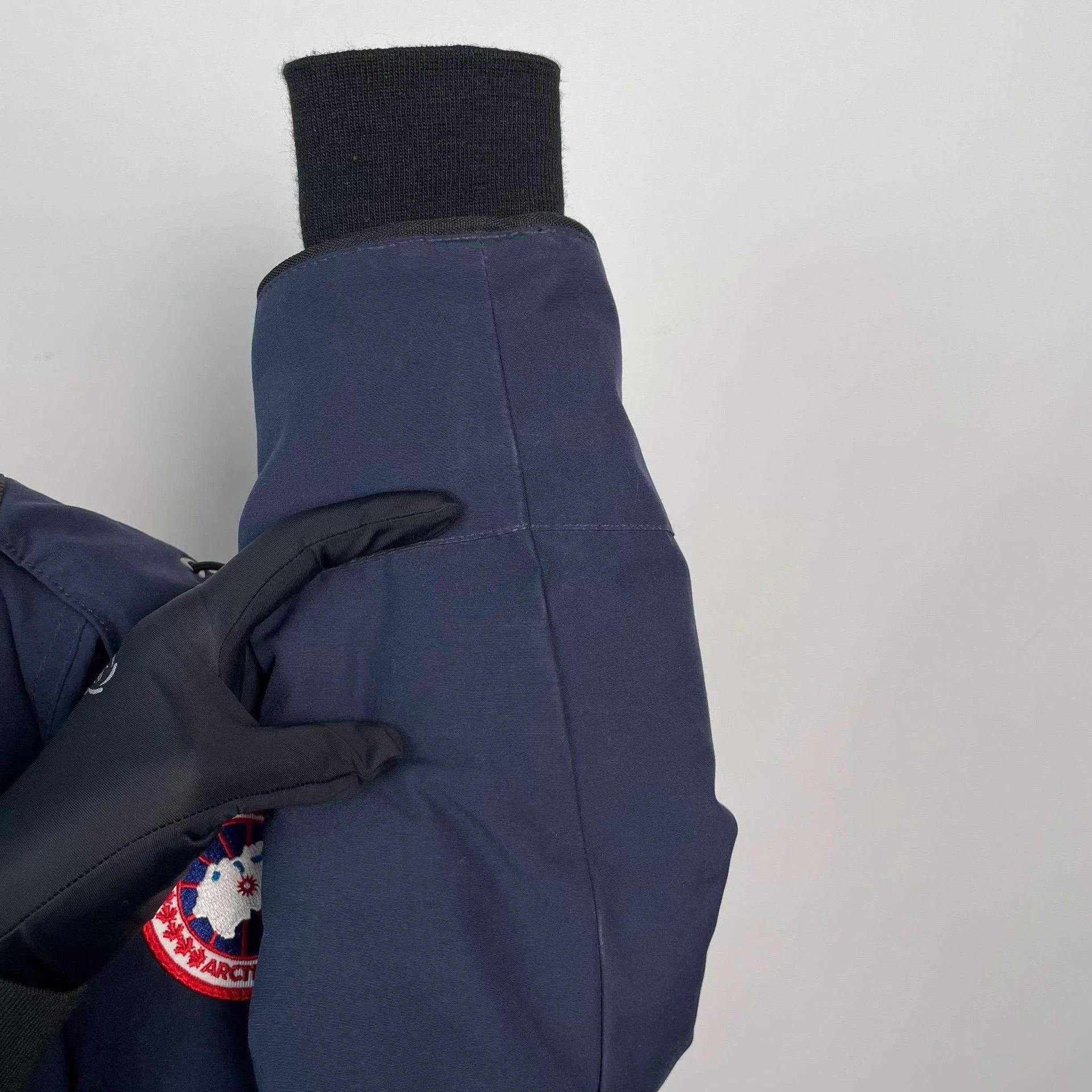 Canada Goose Canada Goose down jacket XS Size XS / US 0-2 / IT 36-38 - 4 Thumbnail