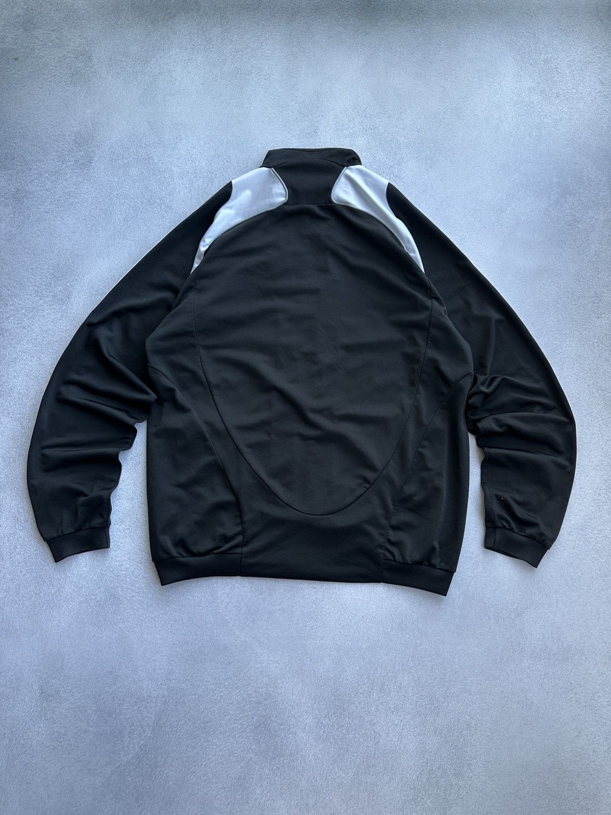 Adidas Vintage Adidas 00s Black Striped Mens Track Jacket Size US L / EU 52-54 / 3 - 8 Thumbnail