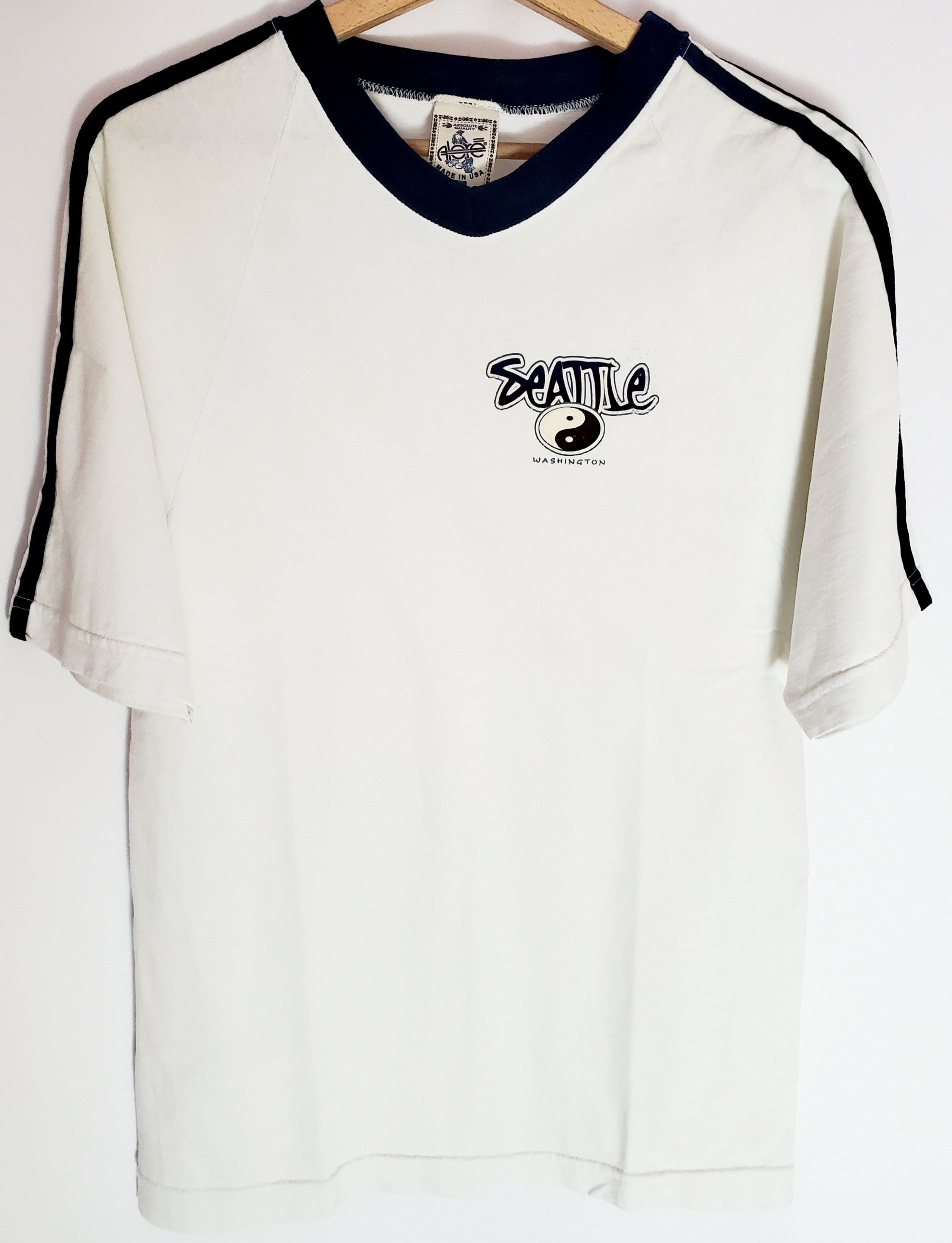 Vintage Vintage 80s made in USA Seattle Washington Tshirt size S Size US S / EU 44-46 / 1 - 1 Thumbnail