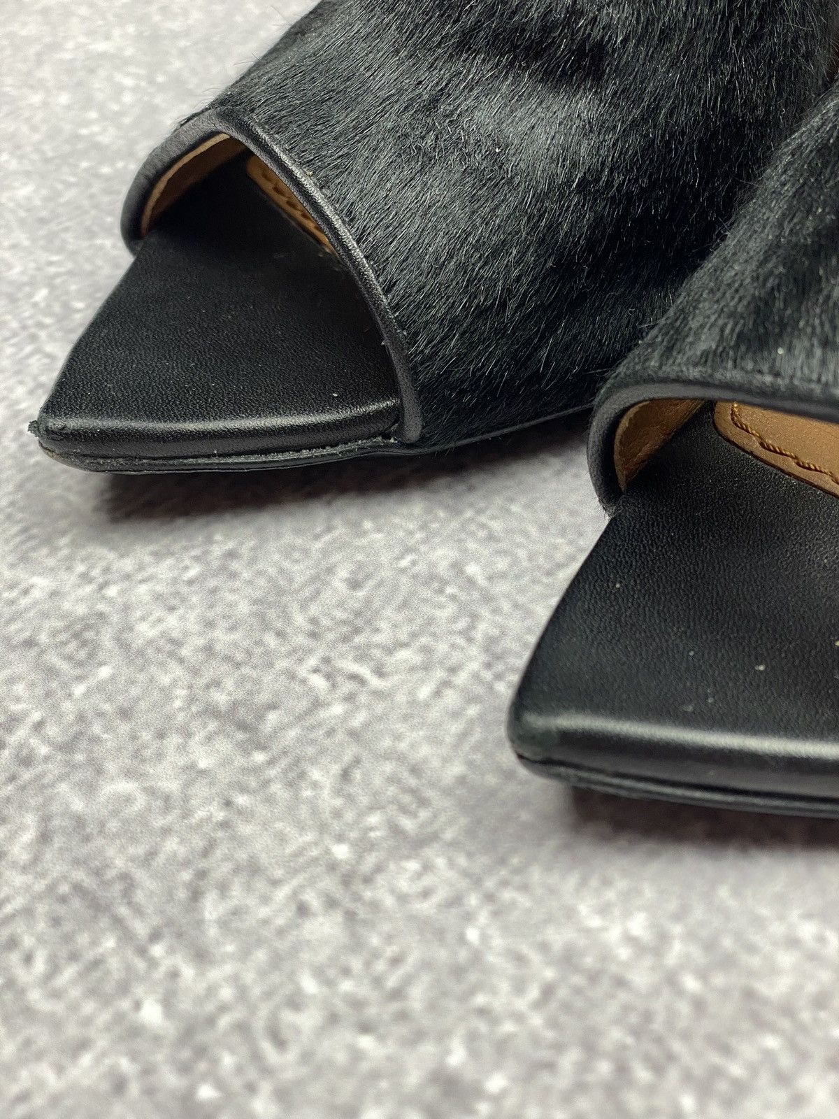 Givenchy Givenchy Heels Black Suede & Mink 😍 Size US 8 / IT 38 - 16 Thumbnail