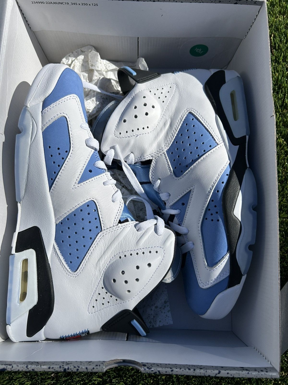 Jordan Brand Jordan 6’s UNC Mens 8.5 Size US 8.5 / EU 41-42 - 9 Thumbnail