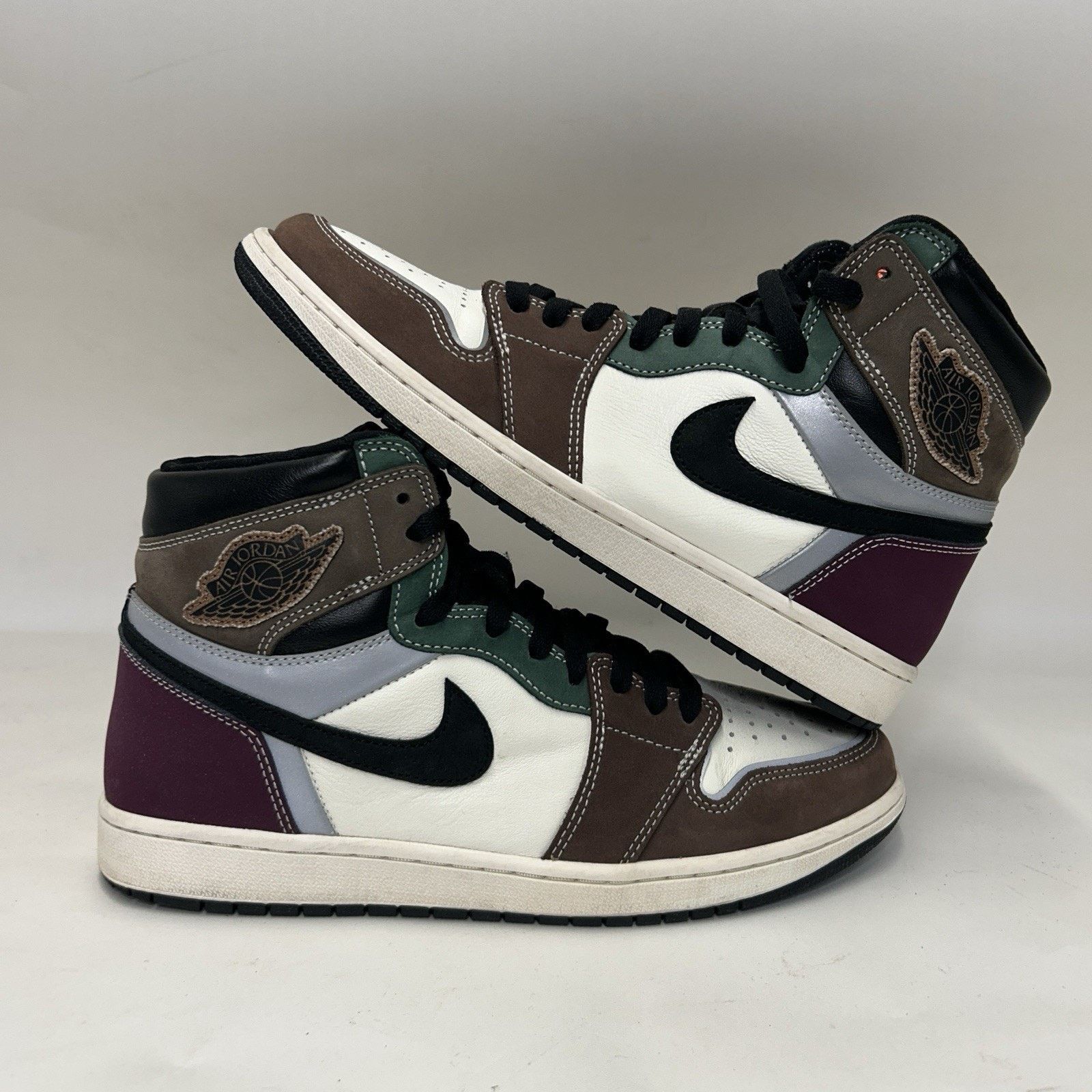 Jordan Brand Nike Air Jordan 1 Retro High OG “Handcrafted” DH3097-001 Size US 11 / EU 44 - 1 Thumbnail