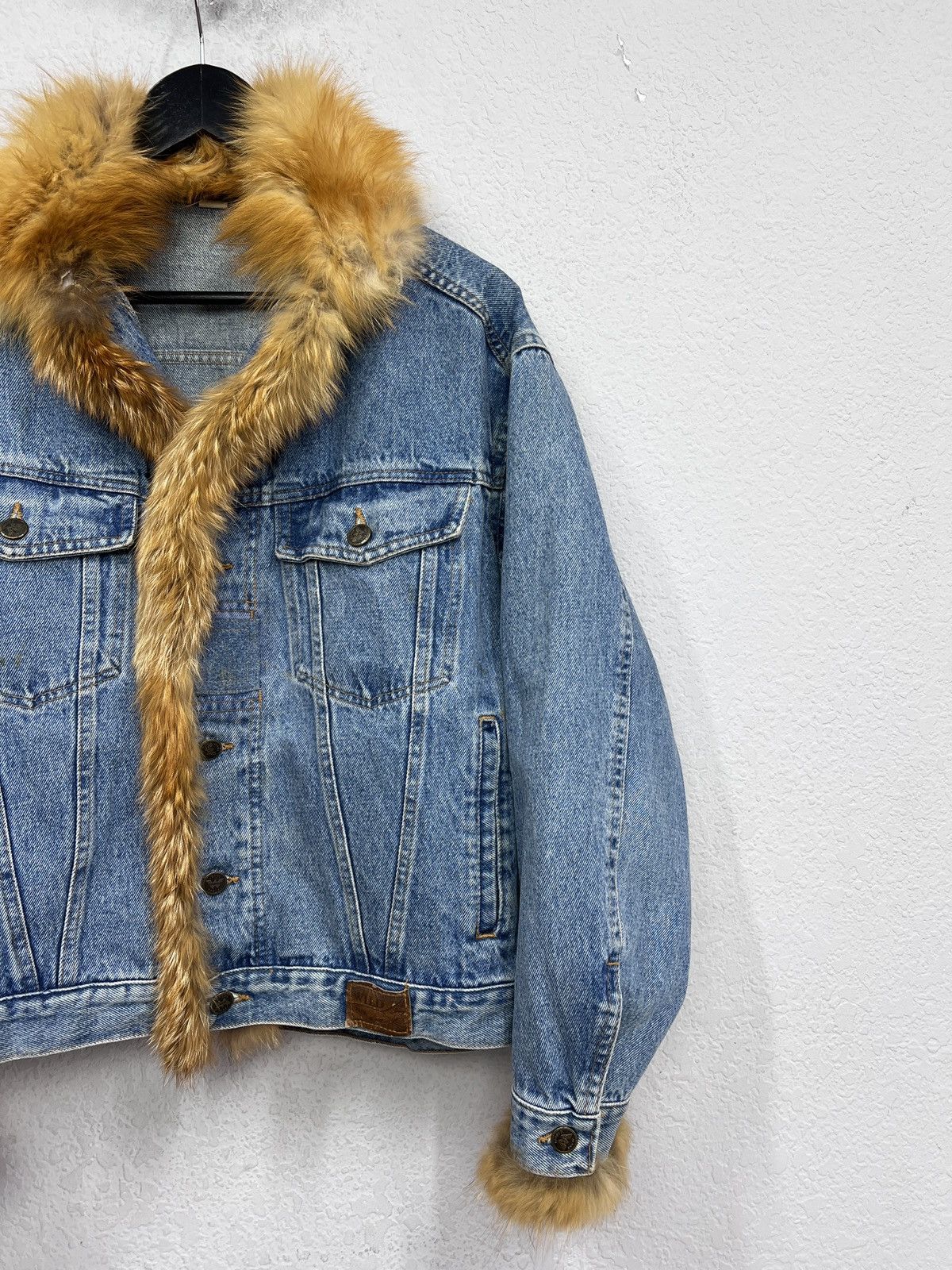Le Grande Bleu (L.G.B.) Hysteric glamour style denim distressed trucker jacket y2k Size US M / EU 48-50 / 2 - 3 Thumbnail