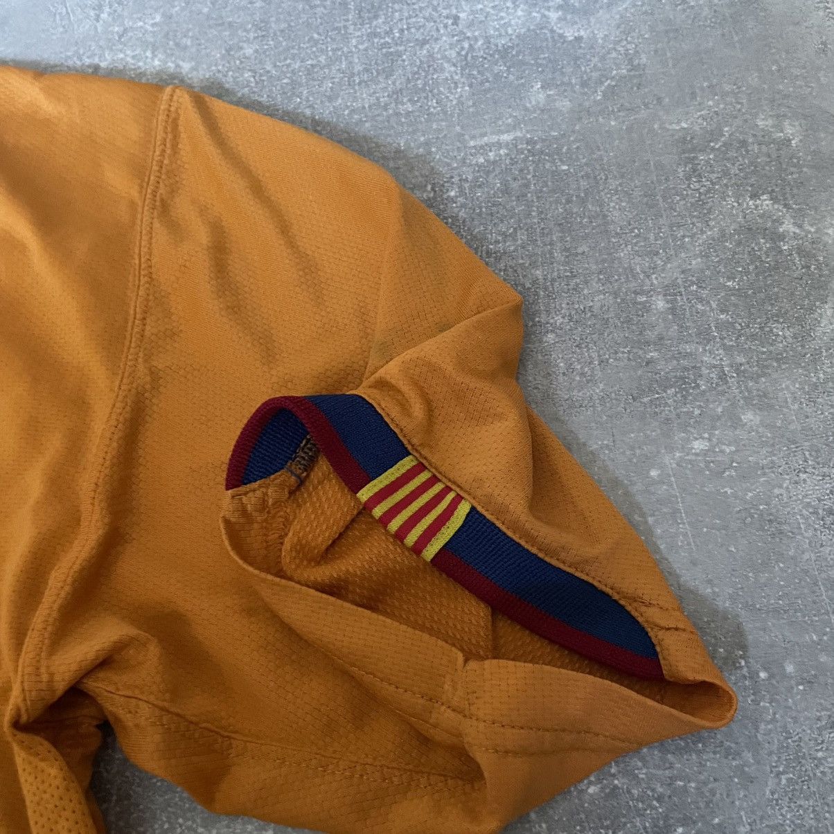 Nike Nike Barcelona Jersey 2006 2007 Vintage Shirt tee Messi pro Size US L / EU 52-54 / 3 - 7 Thumbnail